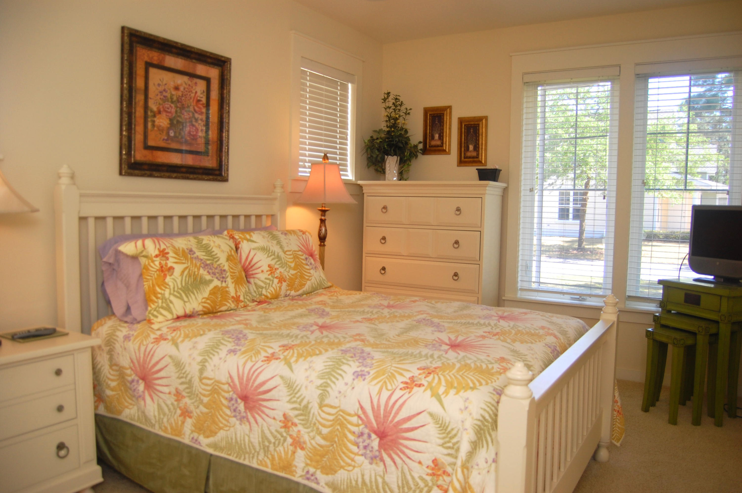 LAUREL GROVE - Residential