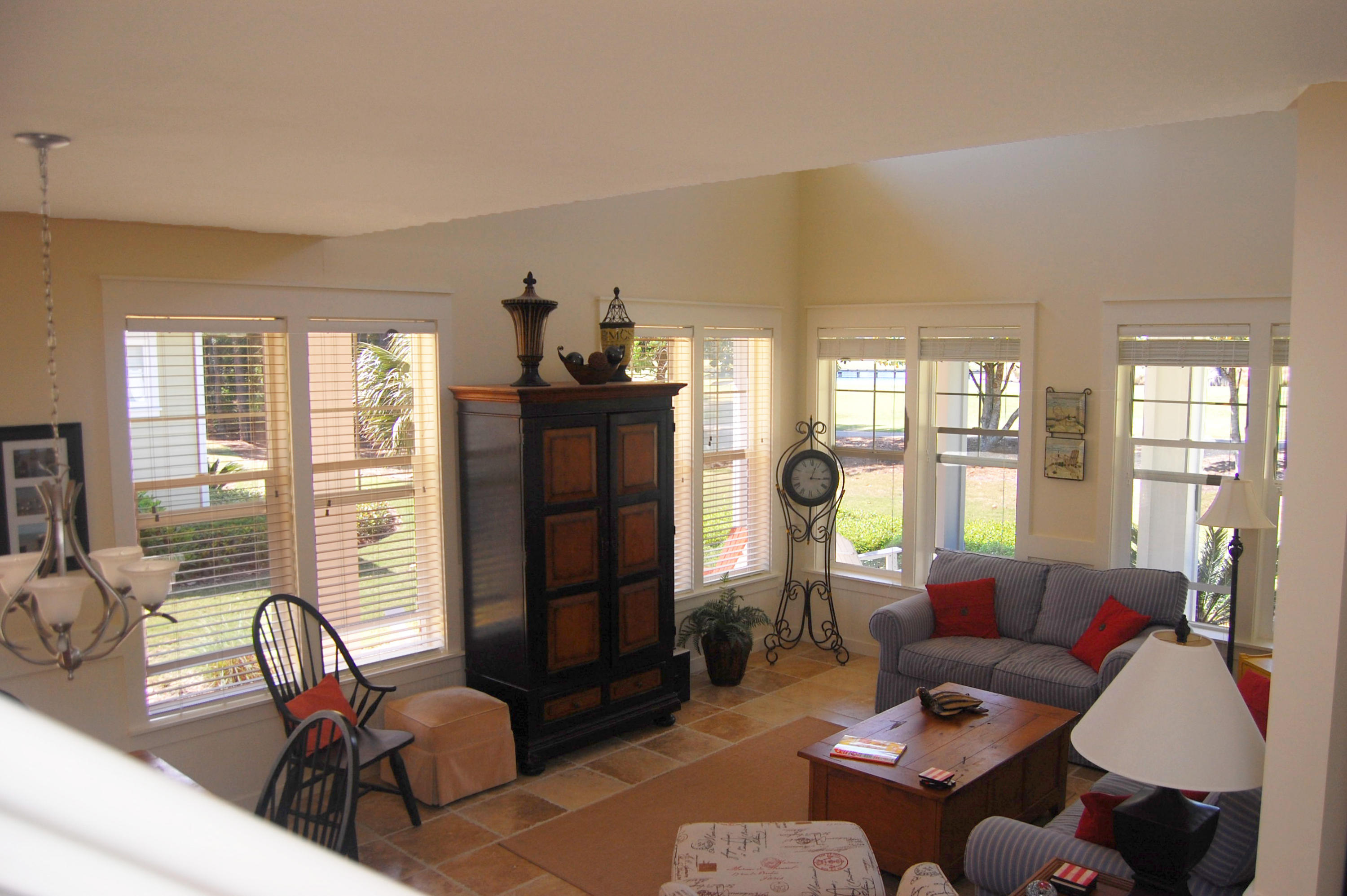 LAUREL GROVE - Residential
