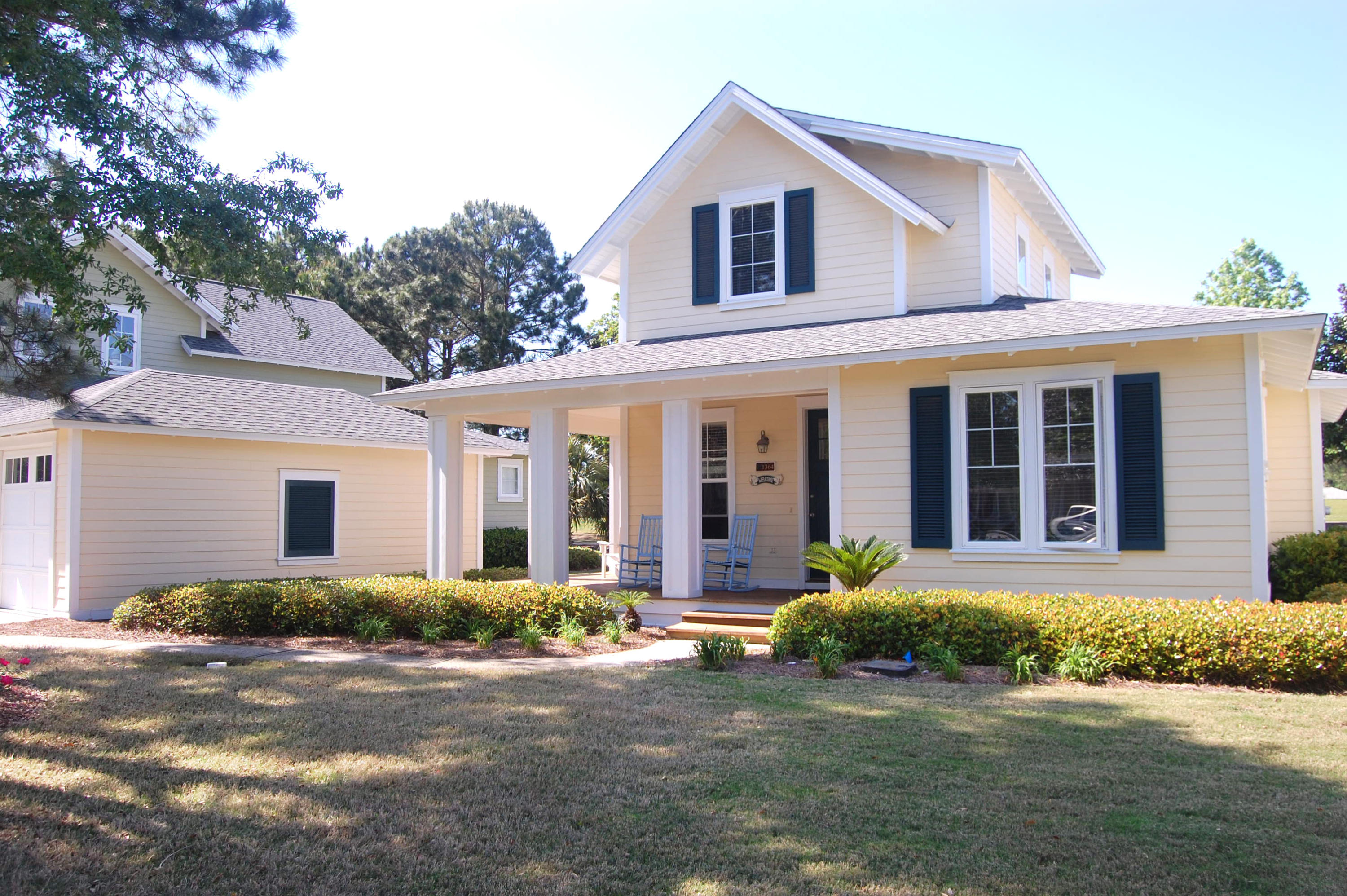 LAUREL GROVE - Residential