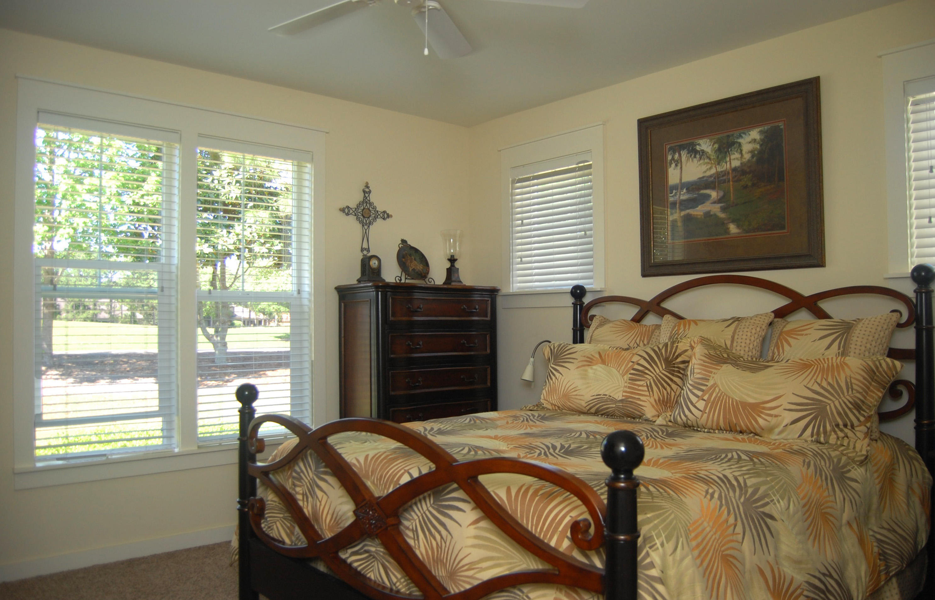 LAUREL GROVE - Residential