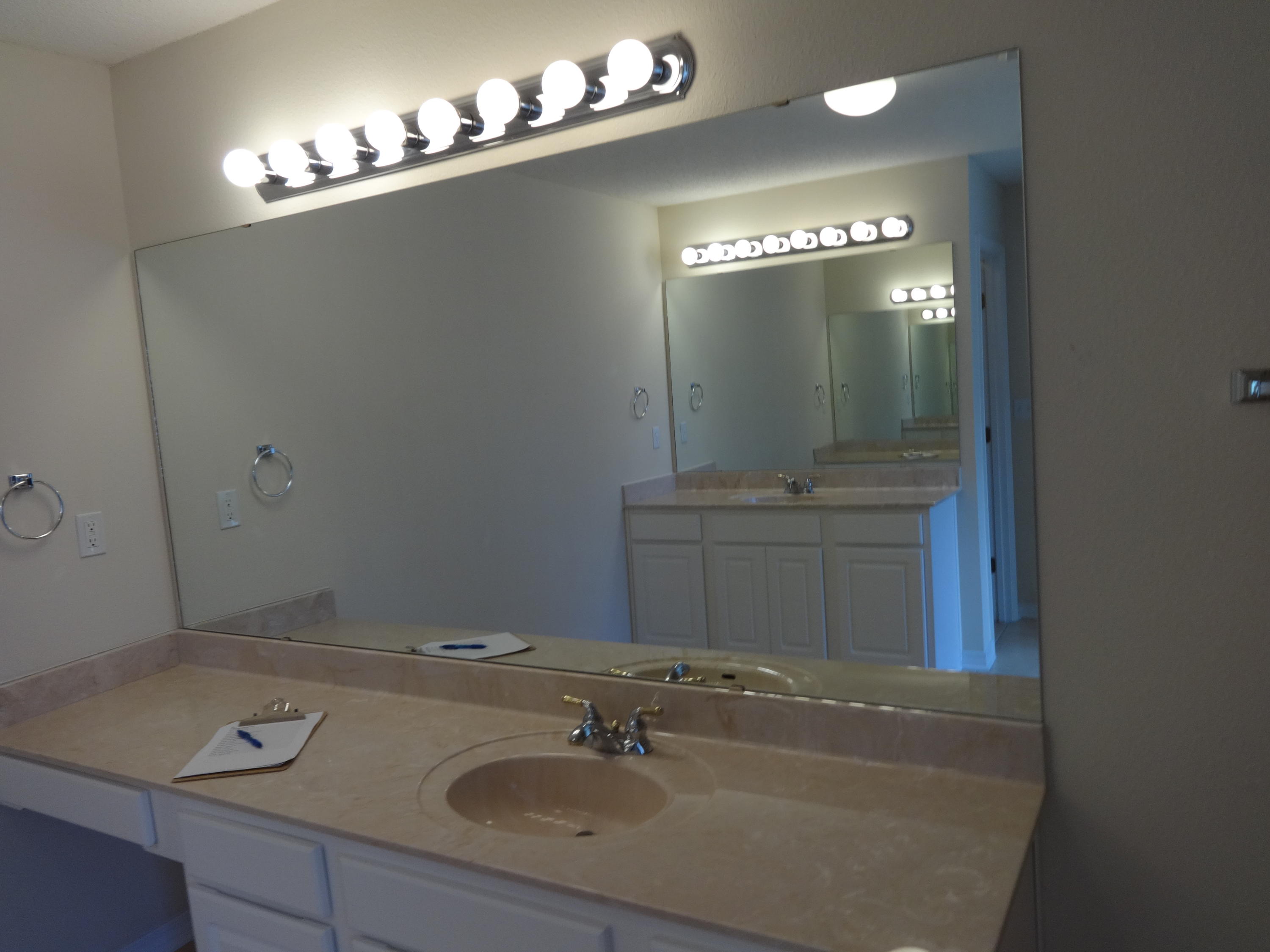 SILVER OAKS PH 2 - Residential Lease