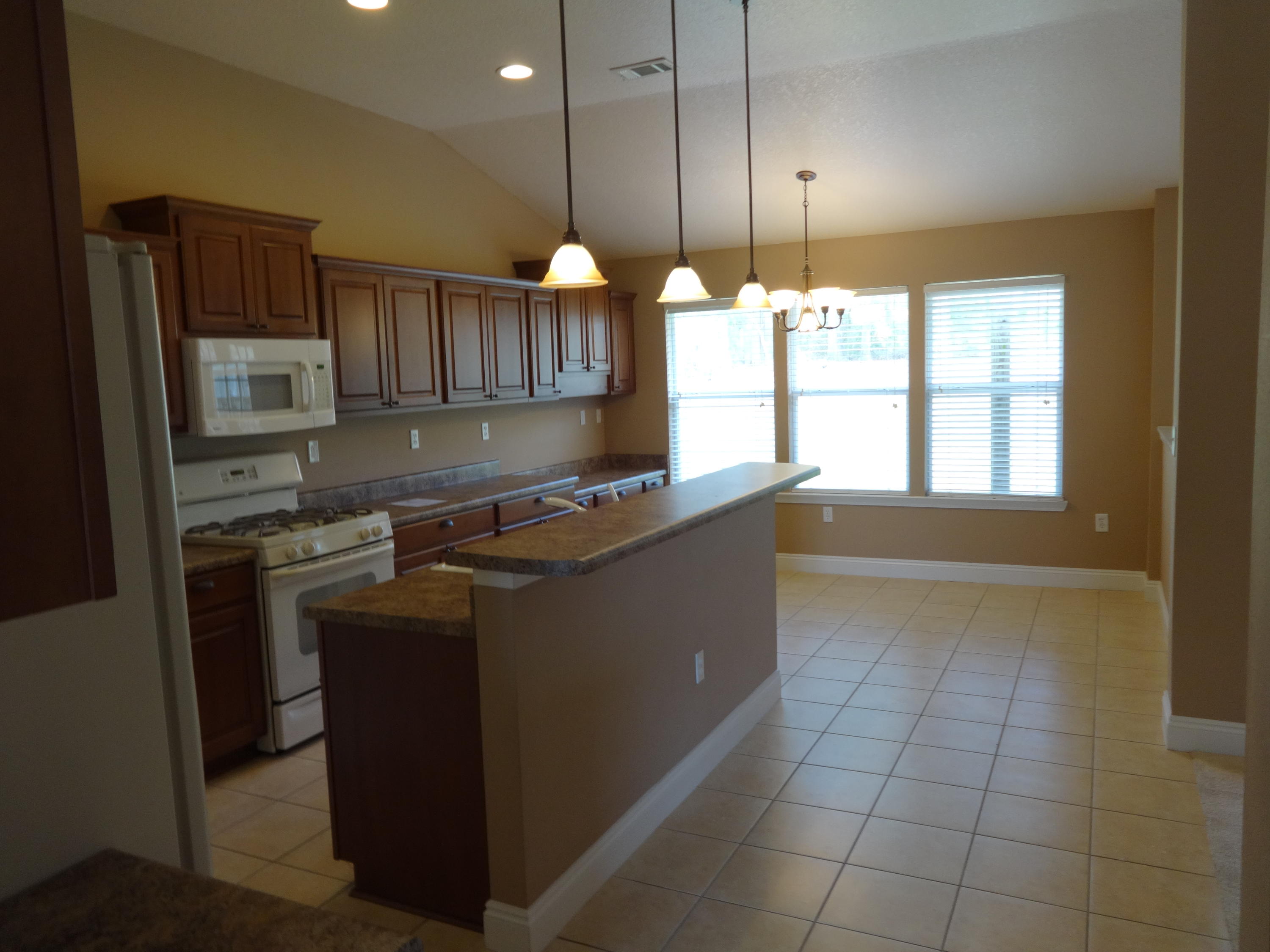 SILVER OAKS PH 2 - Residential Lease