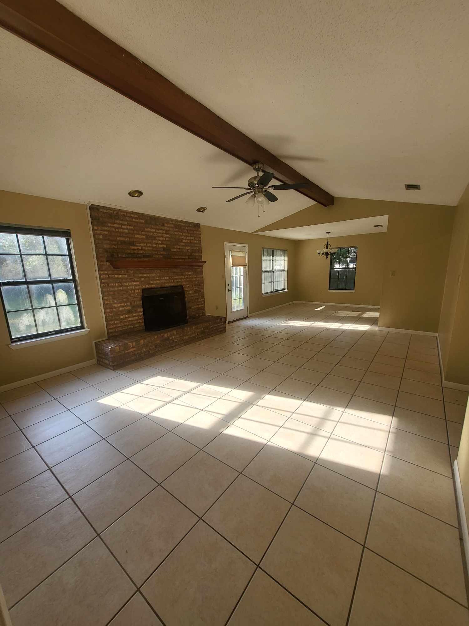 Holly/Navarre - Residential Lease