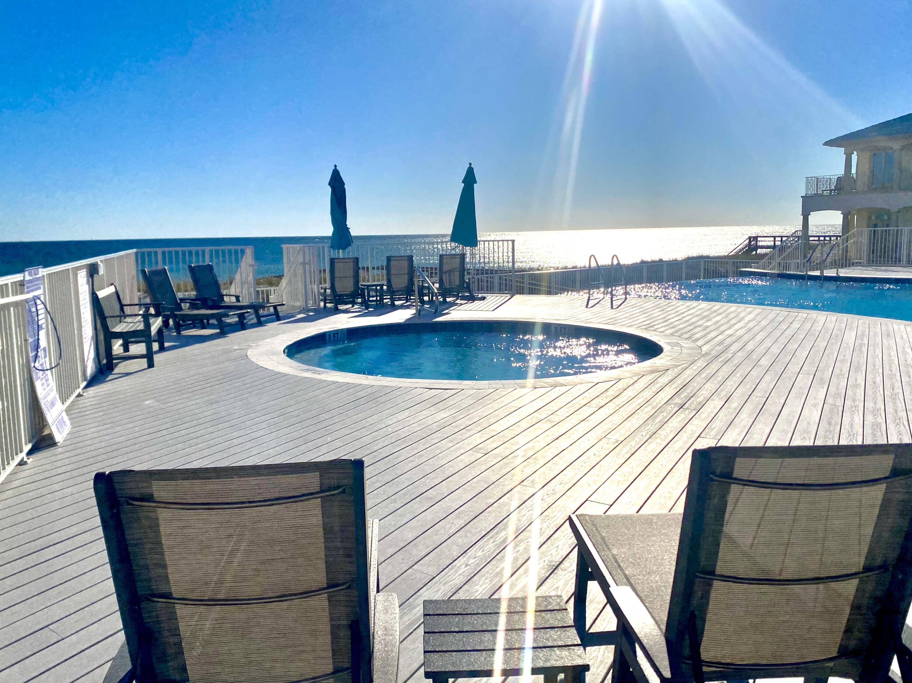 DESTIN POINTE - Residential