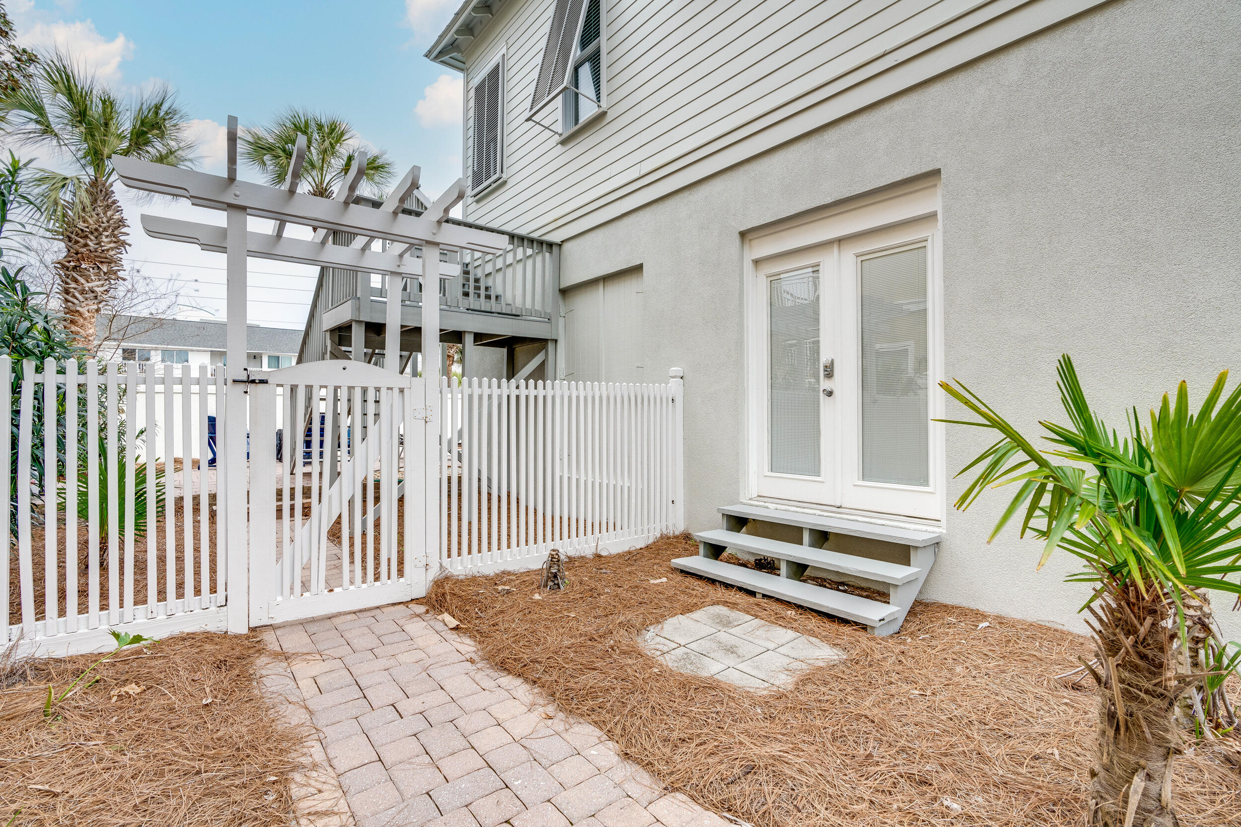 DESTIN POINTE - Residential