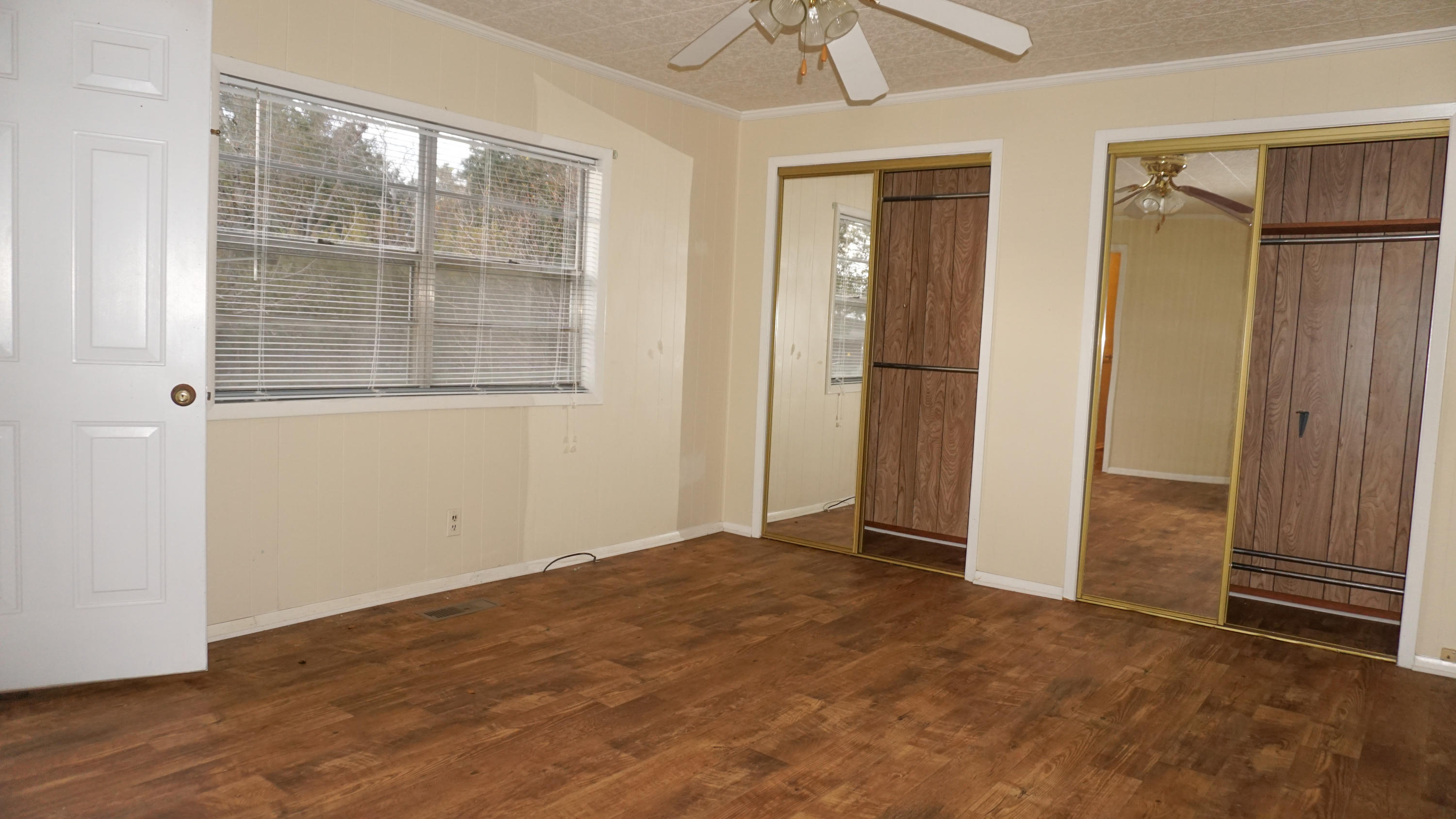 BAY GROVE - Residential Lease