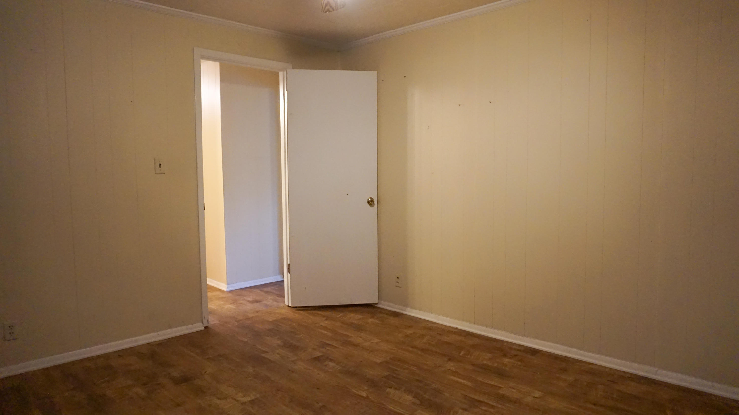 BAY GROVE - Residential Lease