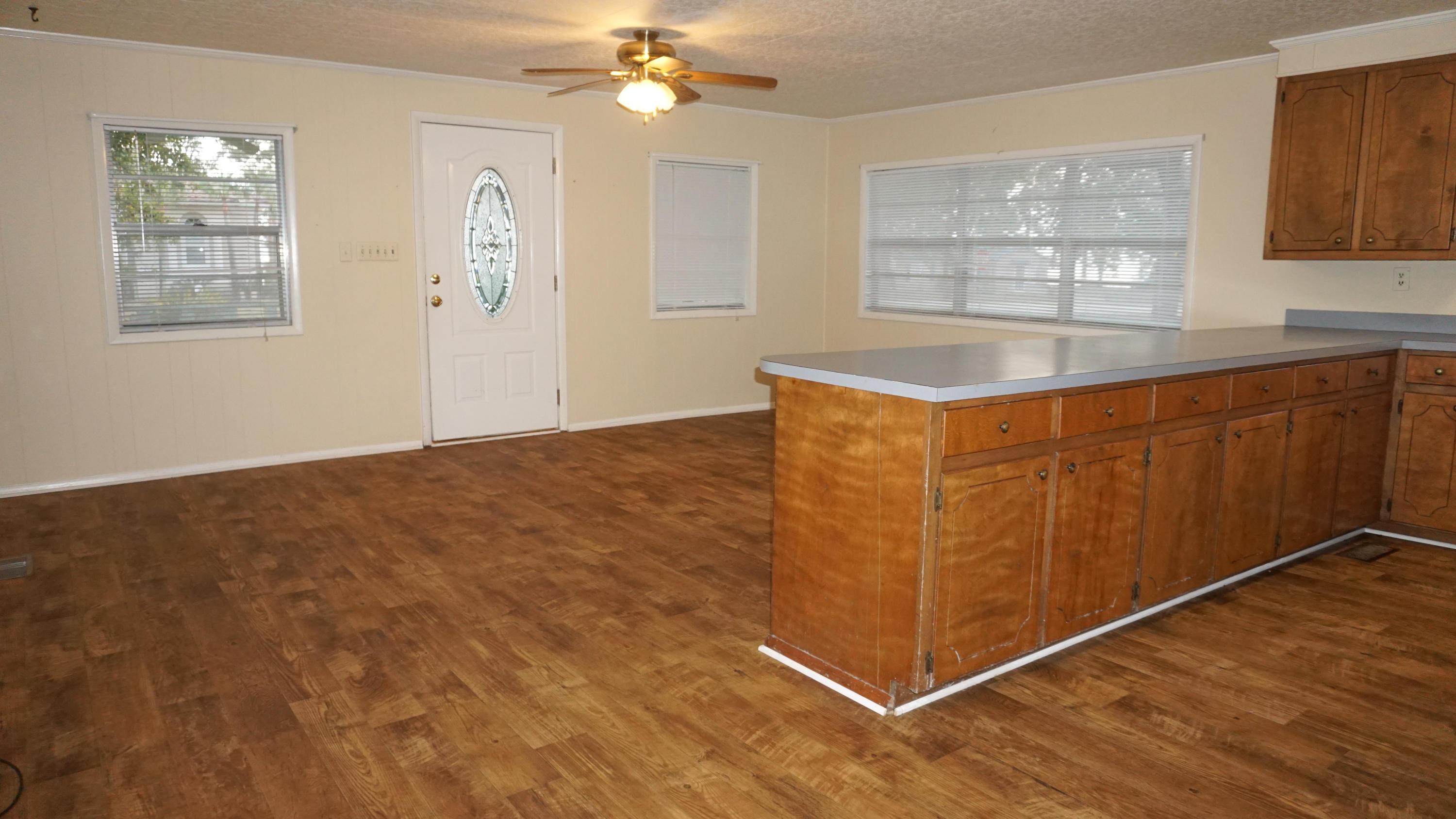 BAY GROVE - Residential Lease