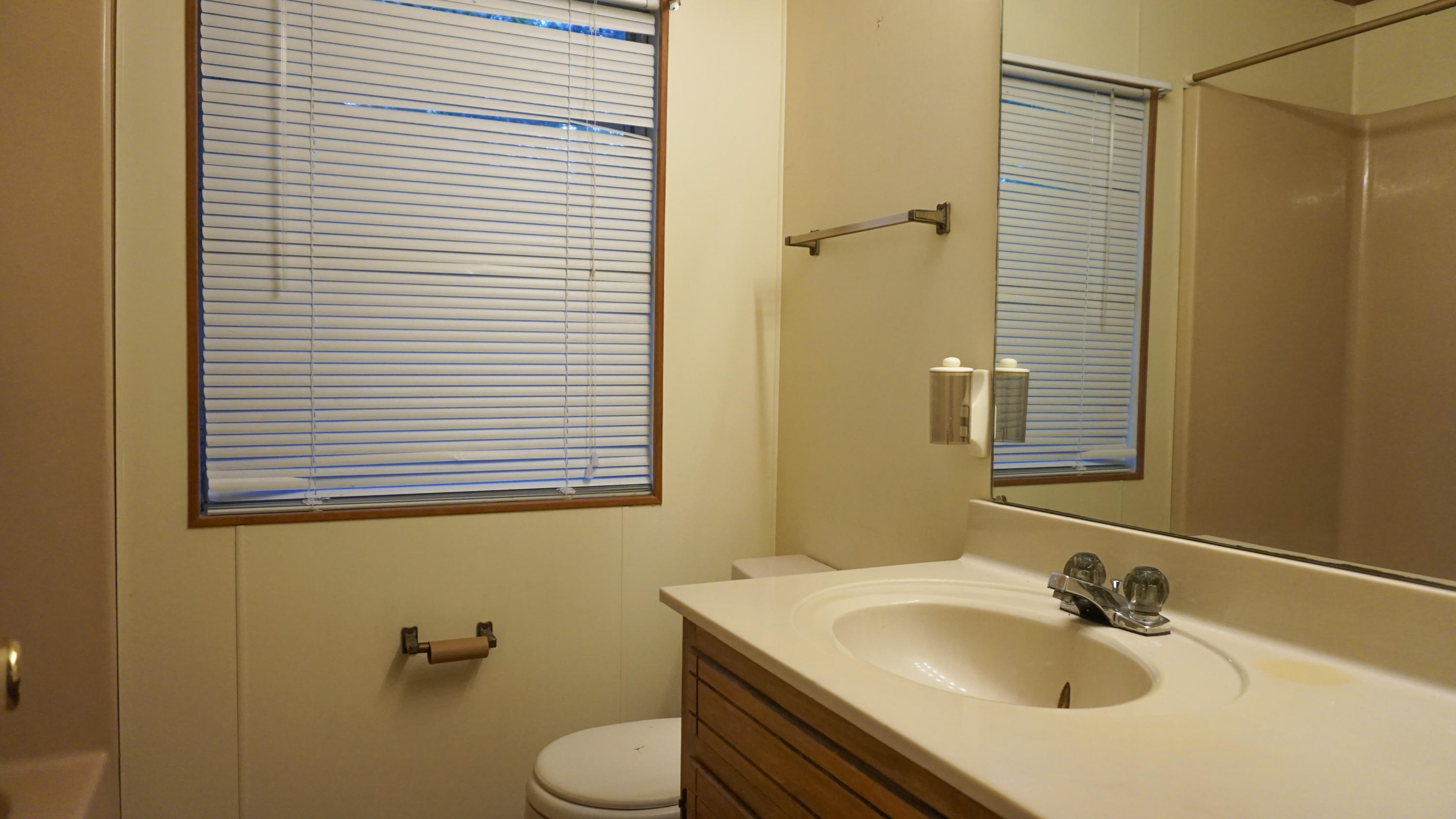 BAY GROVE - Residential Lease