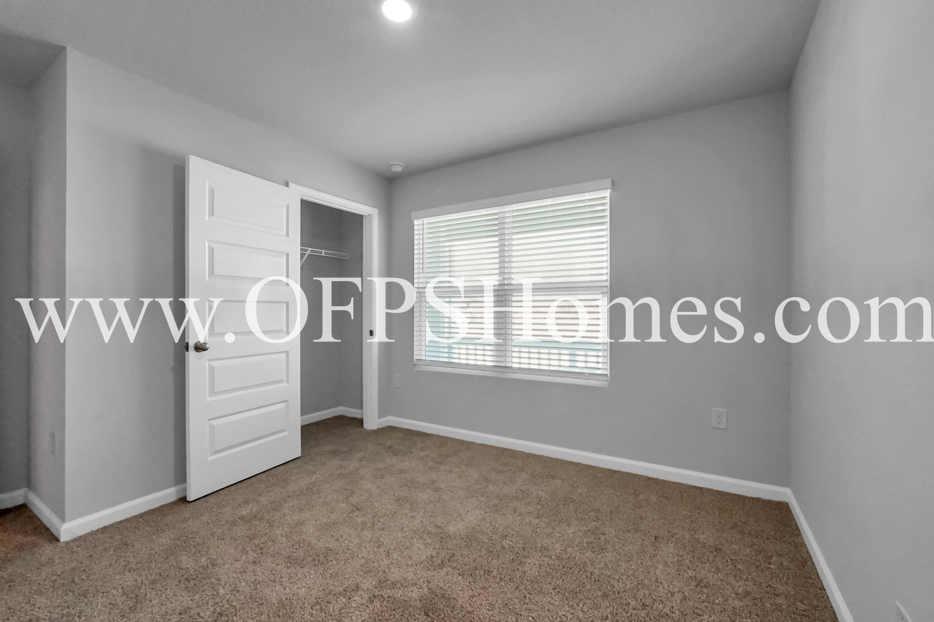 SILVER LAKE VILLAGE - Residential Lease