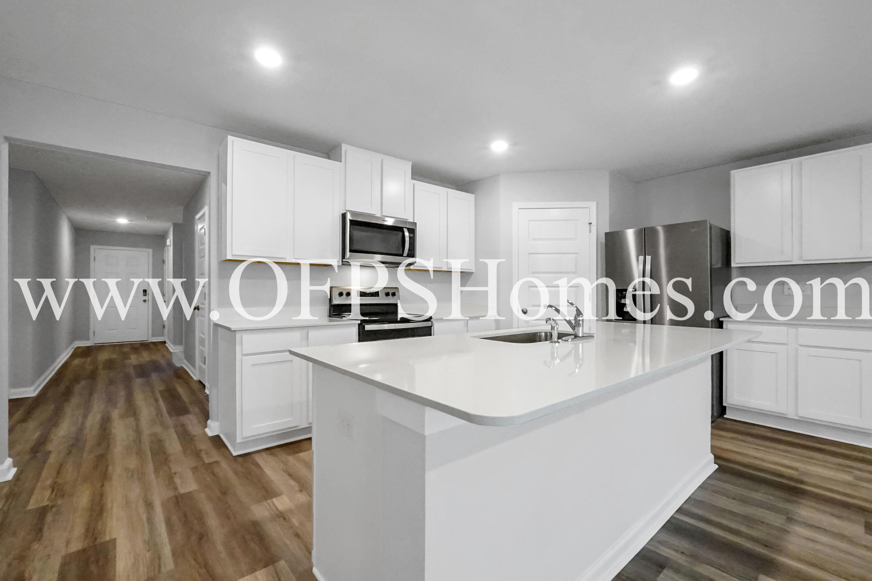 SILVER LAKE VILLAGE - Residential Lease