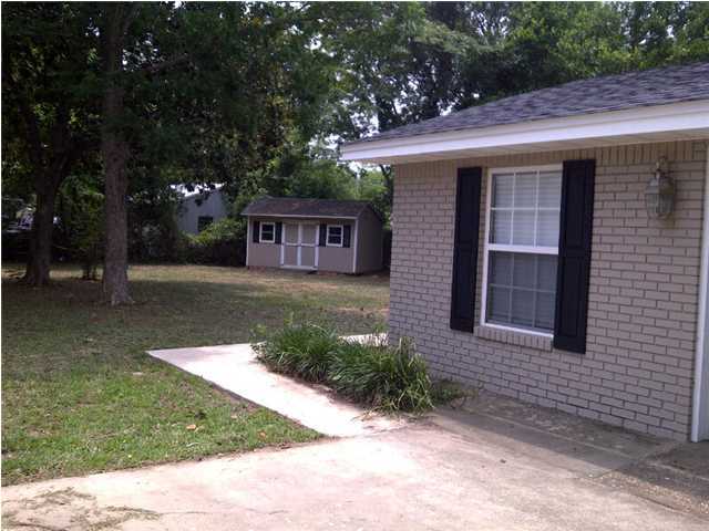 ADAMS POWELL - Residential Lease