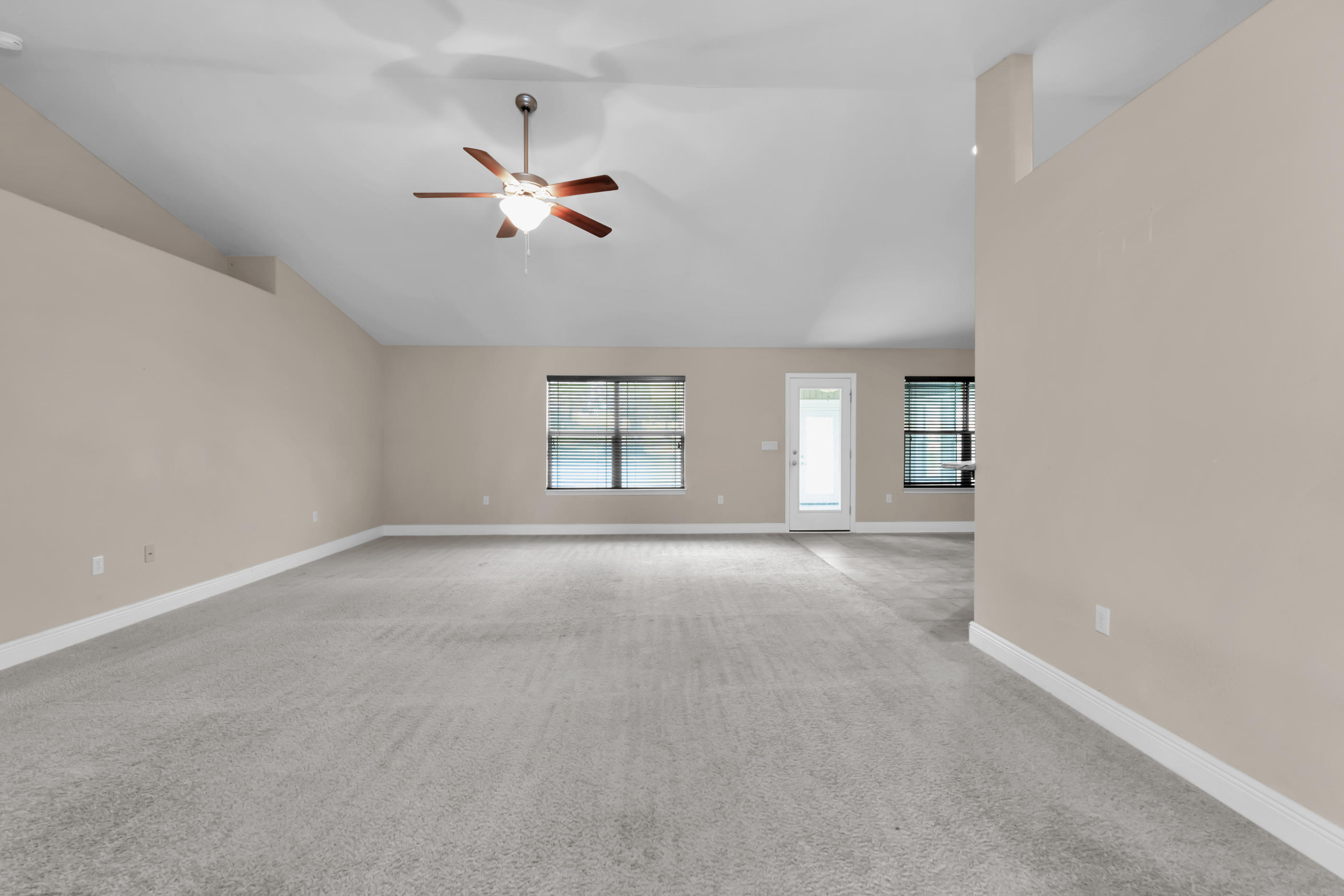 SILVER CREEK ESTATES - Residential