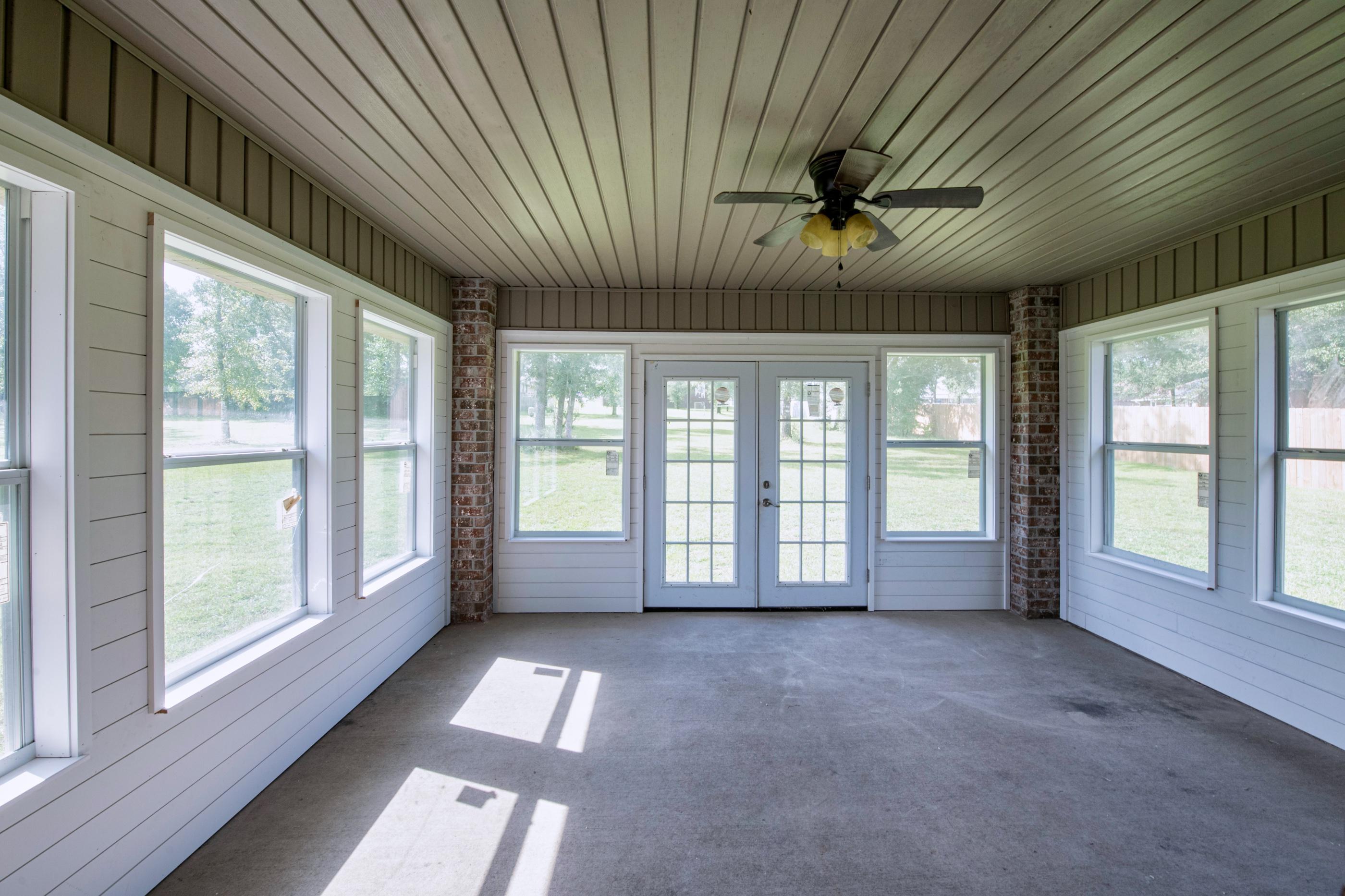 SILVER CREEK ESTATES - Residential