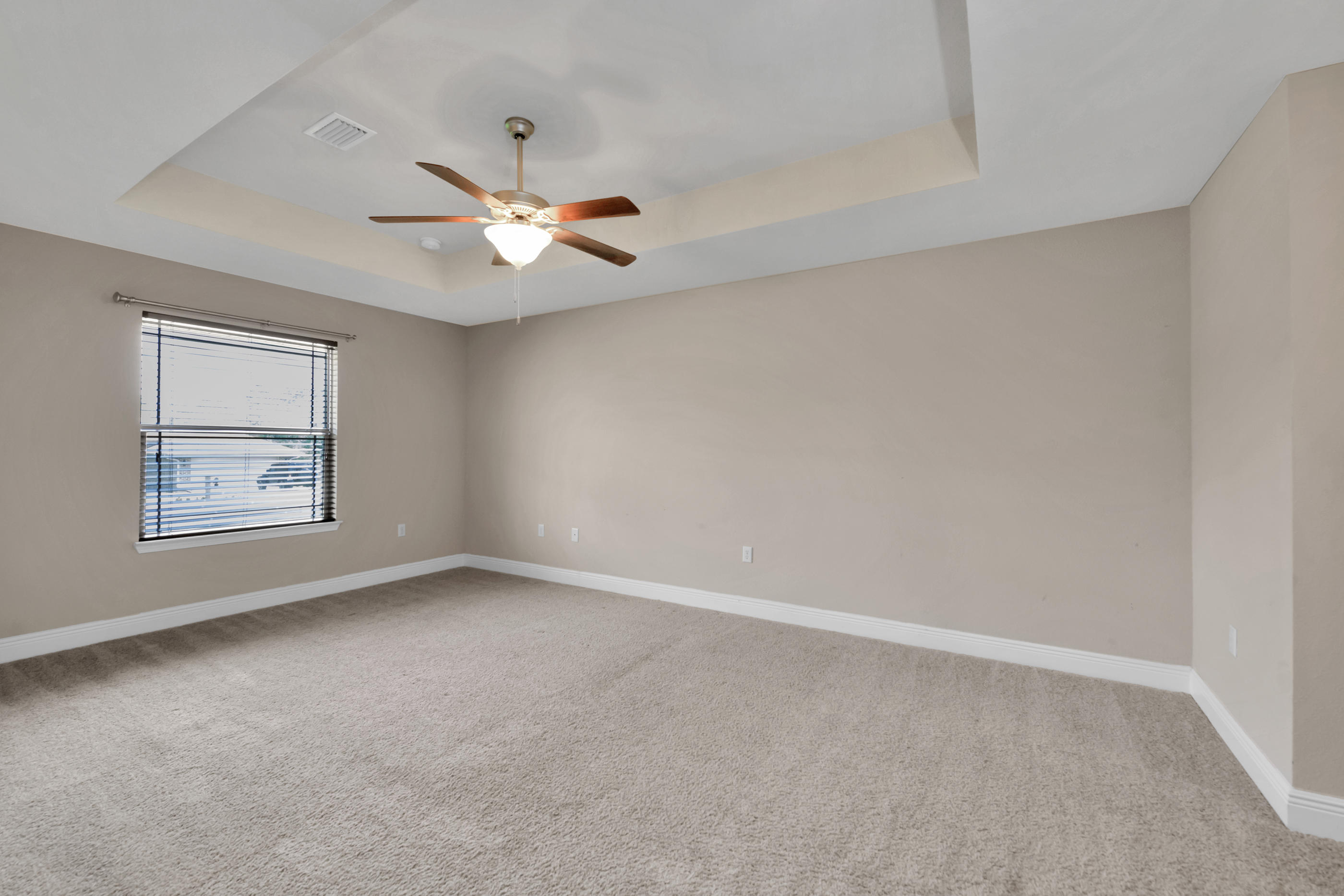 SILVER CREEK ESTATES - Residential
