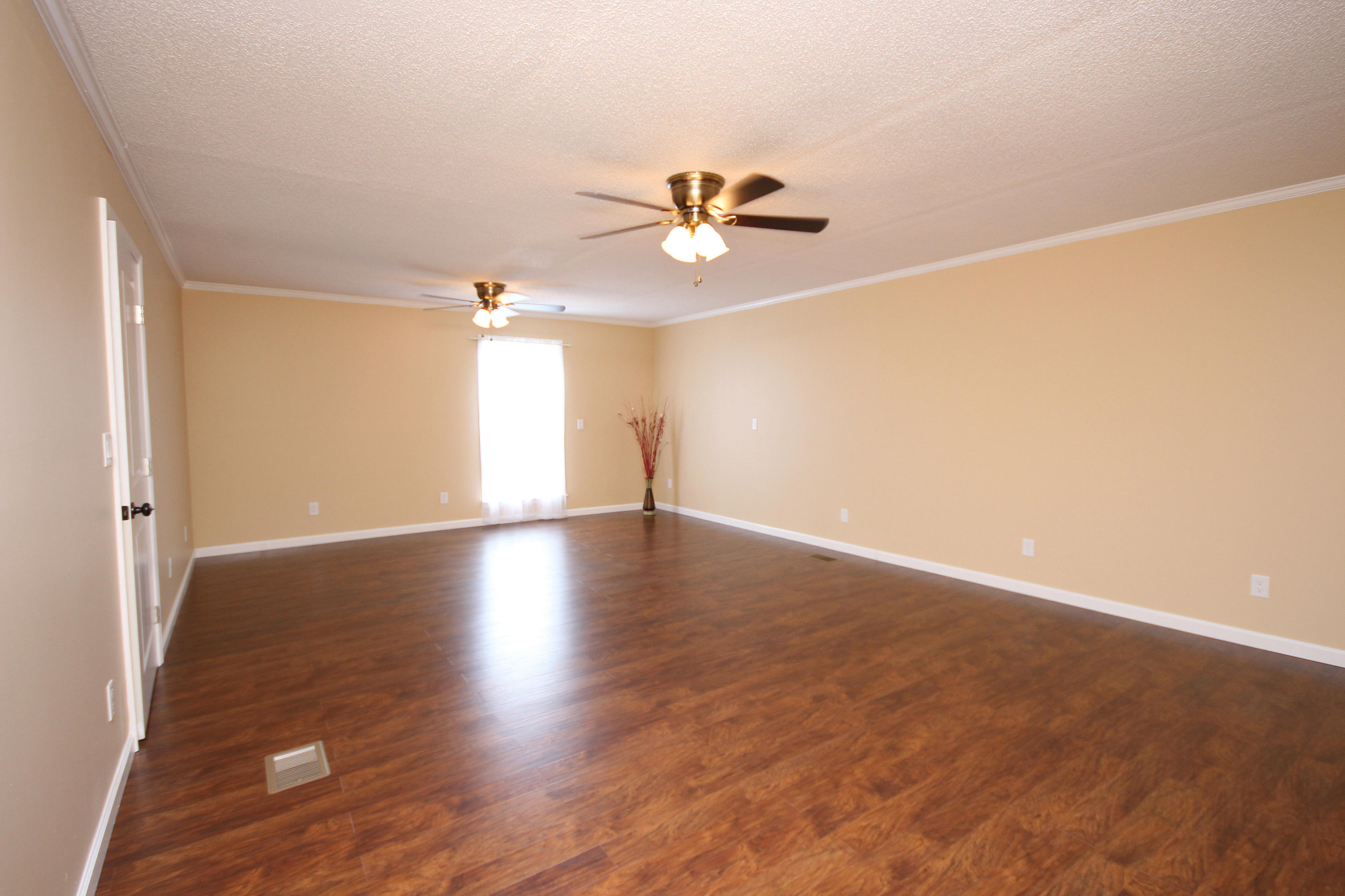 NAVARRE S/D 2ND ADDN - Residential