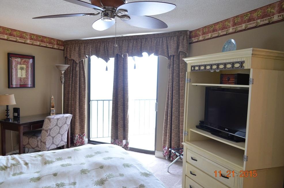 Summerhouse Condo - Residential