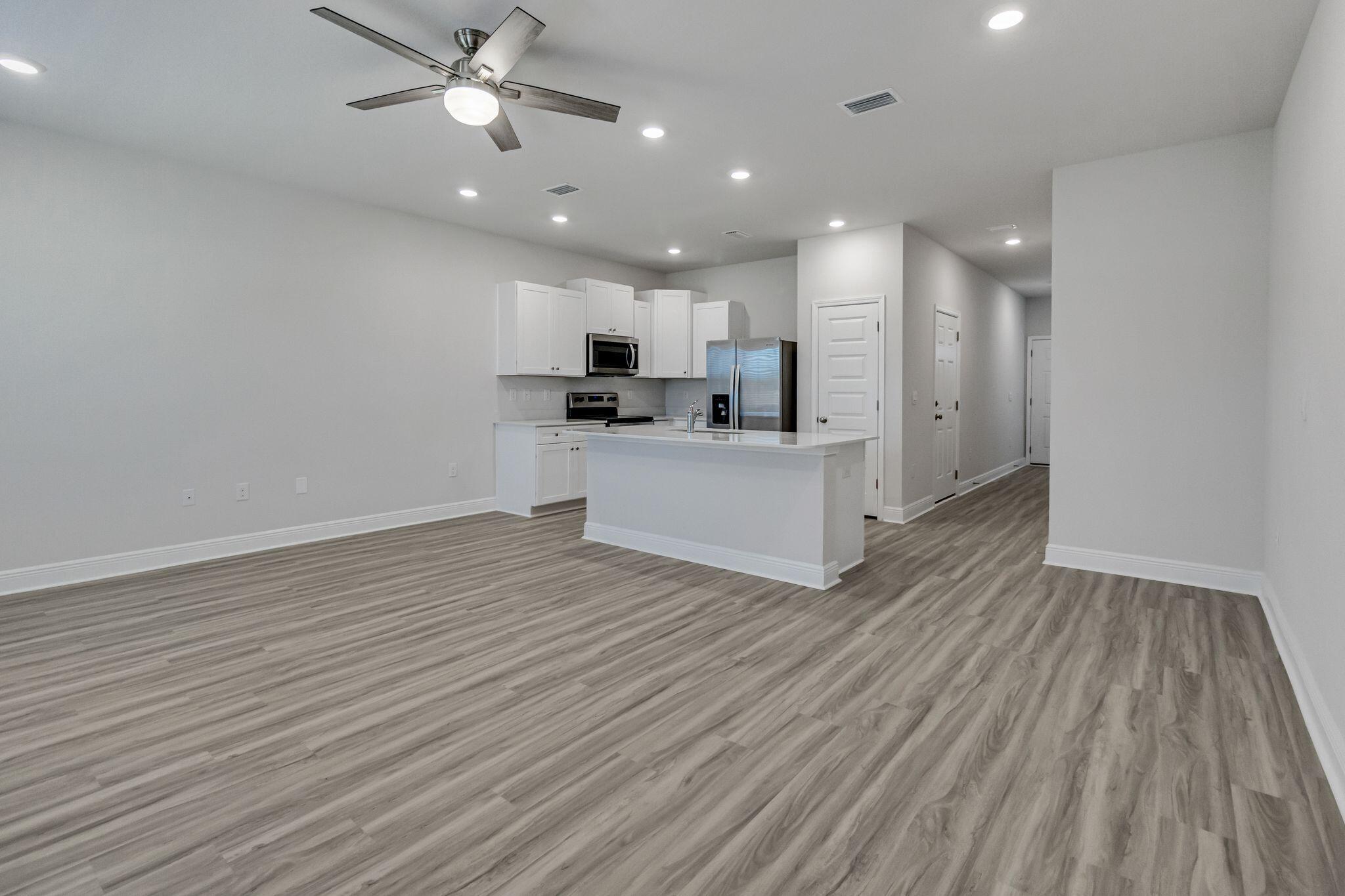BRITTANY OAKS VILLAS - Residential Lease