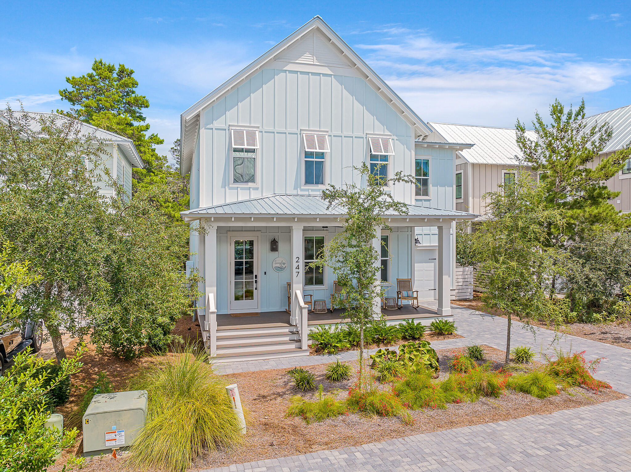 LAKESIDE AT BLUE MOUNTAIN BEACH - Residential