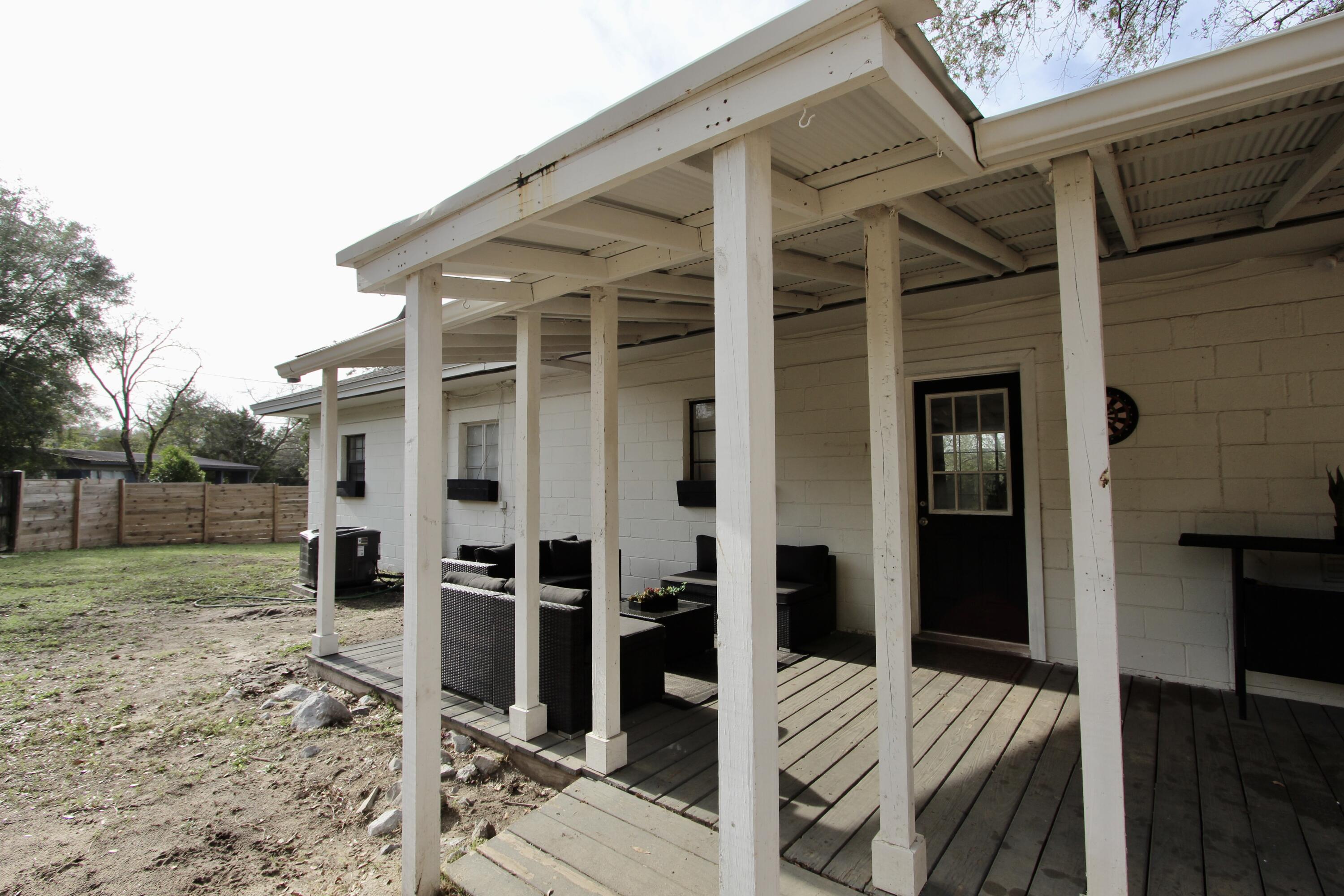 S/D Lot 15 Blk D - Residential Lease