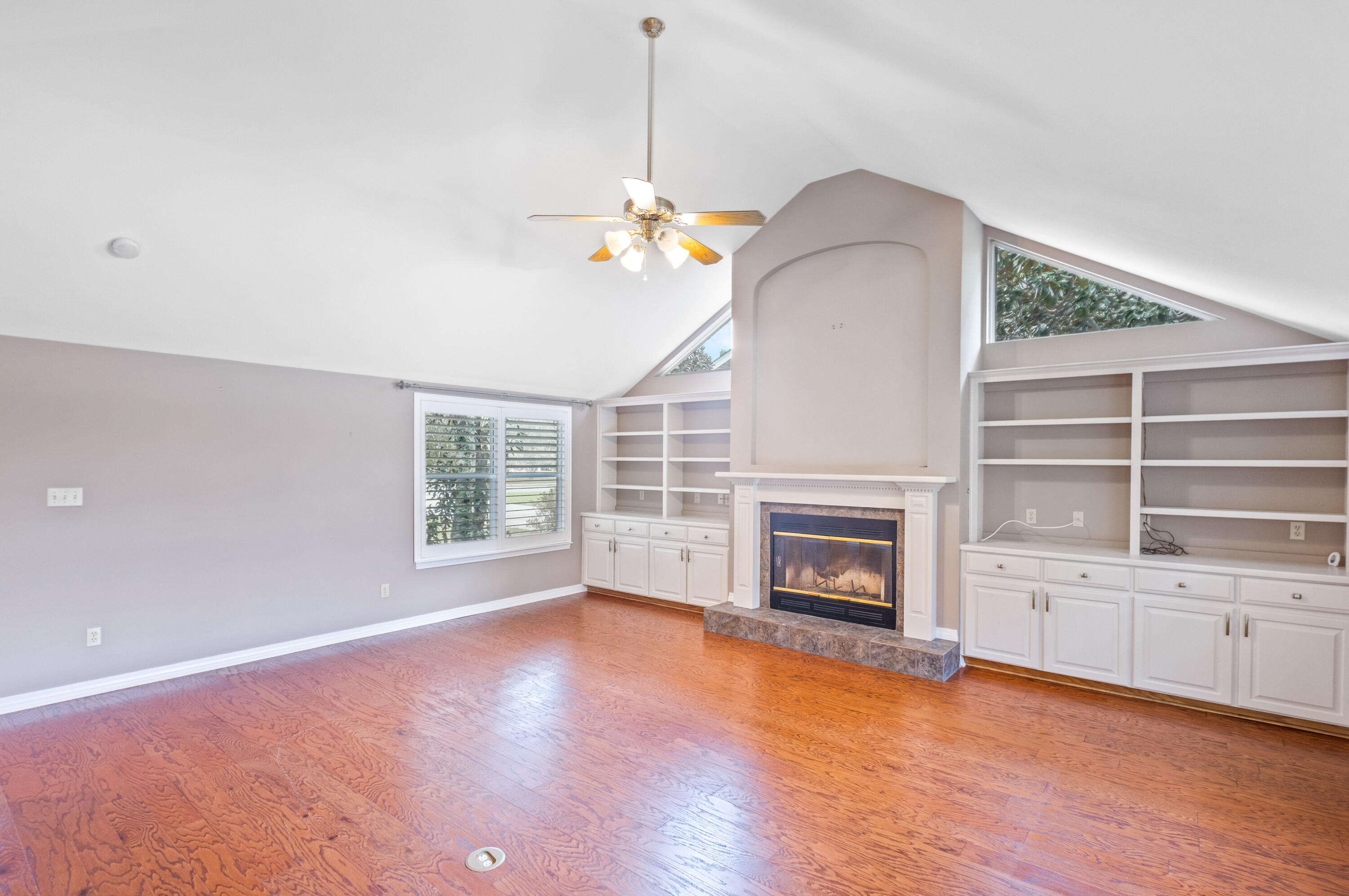 Kell Aire Gardens - Residential