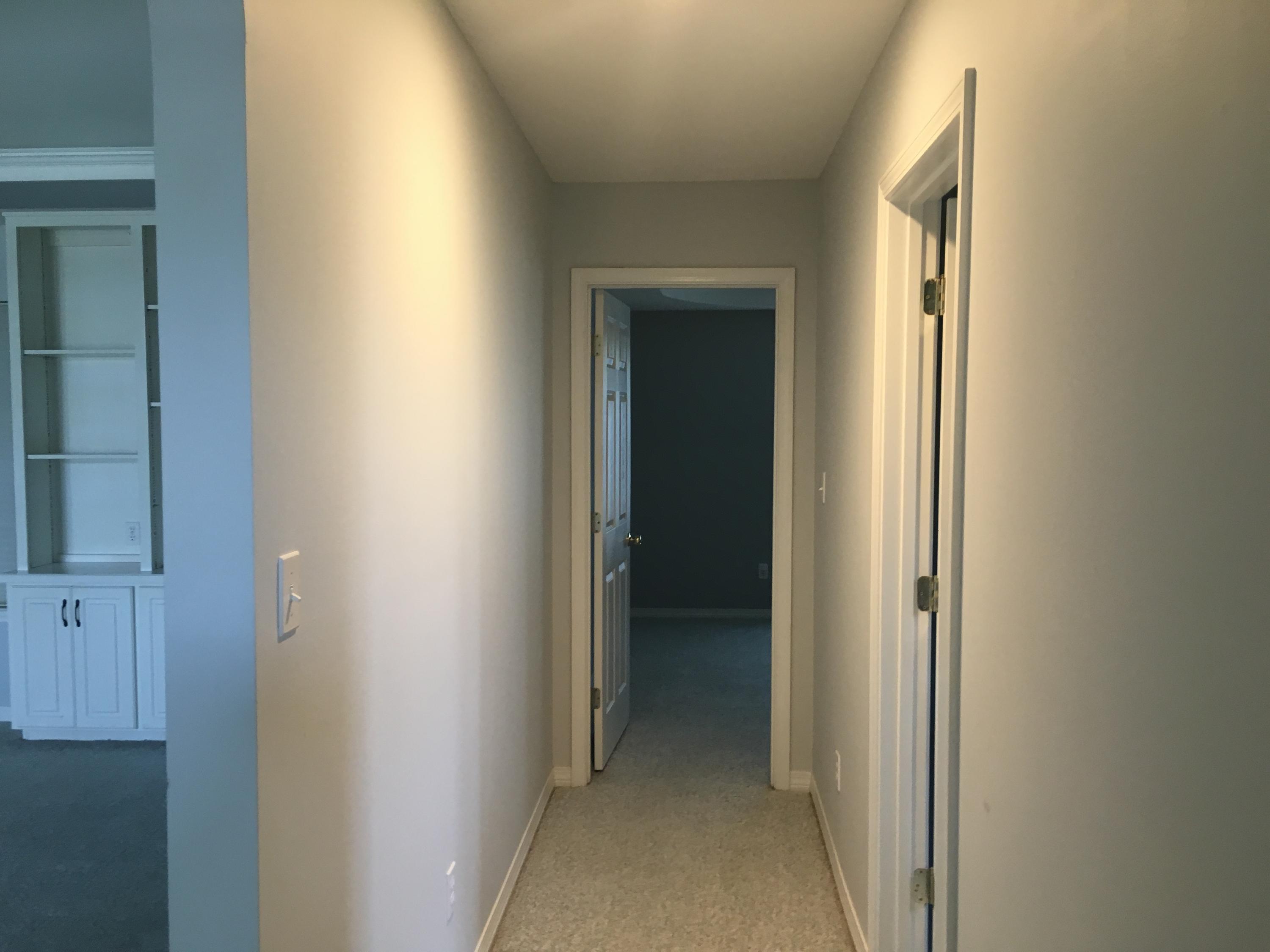 RIDGE WOOD MANOR - Residential Lease
