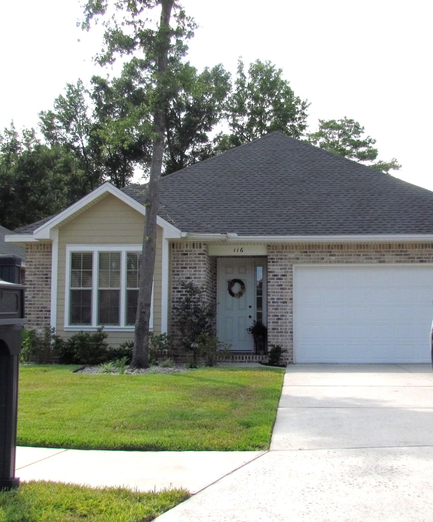 ARROWHEAD S/D lot #9 - Residential Lease