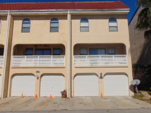 BEACHWALK T/H - Residential Lease