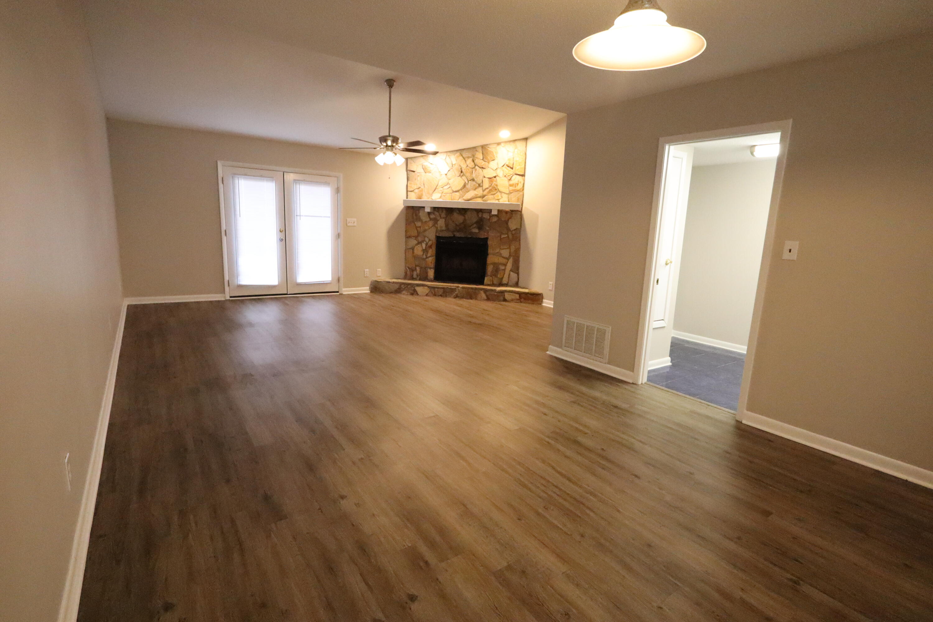 BELL-BROOK ESTATES - Residential Lease