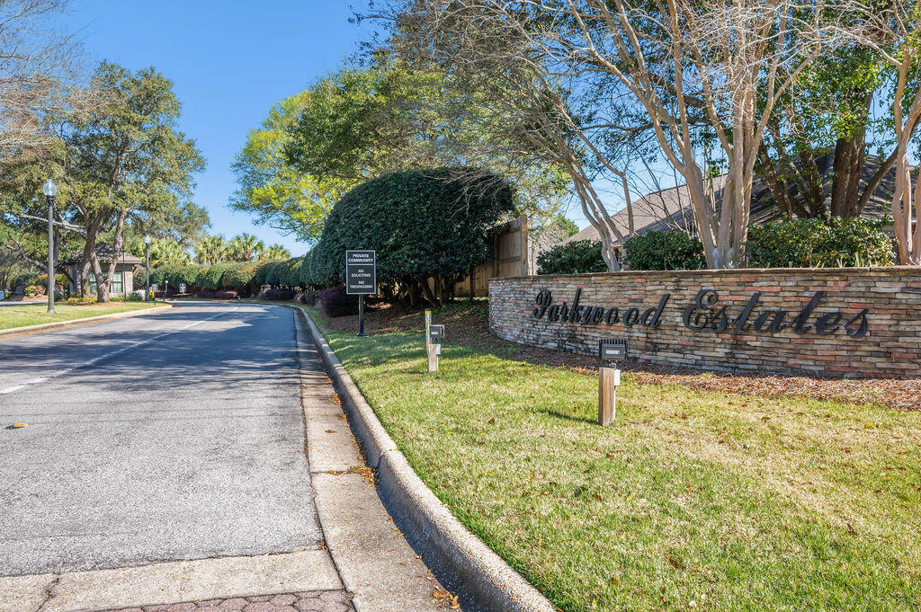 PARKWOOD ESTATES PH 5 - Residential