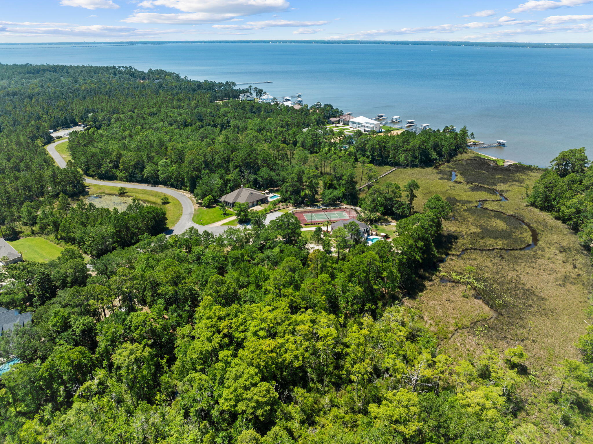 BAY HARBOUR - Land