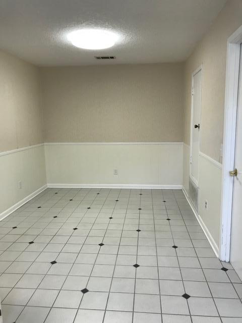 LEOTA MILLER S/D LOT 11 - Residential Lease