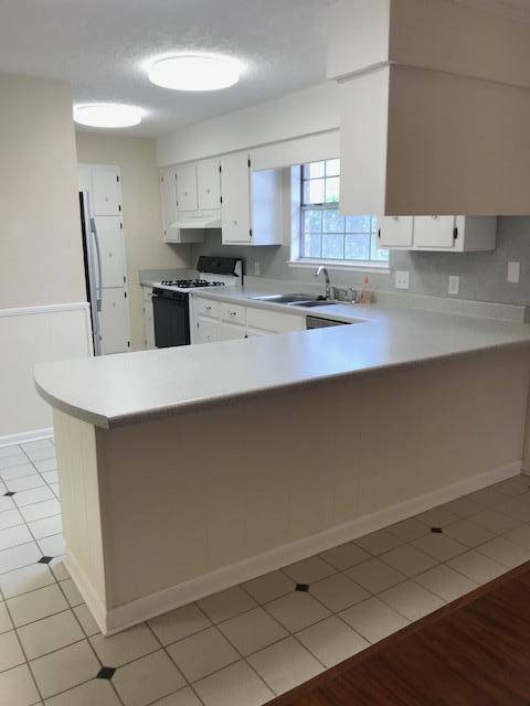LEOTA MILLER S/D LOT 11 - Residential Lease