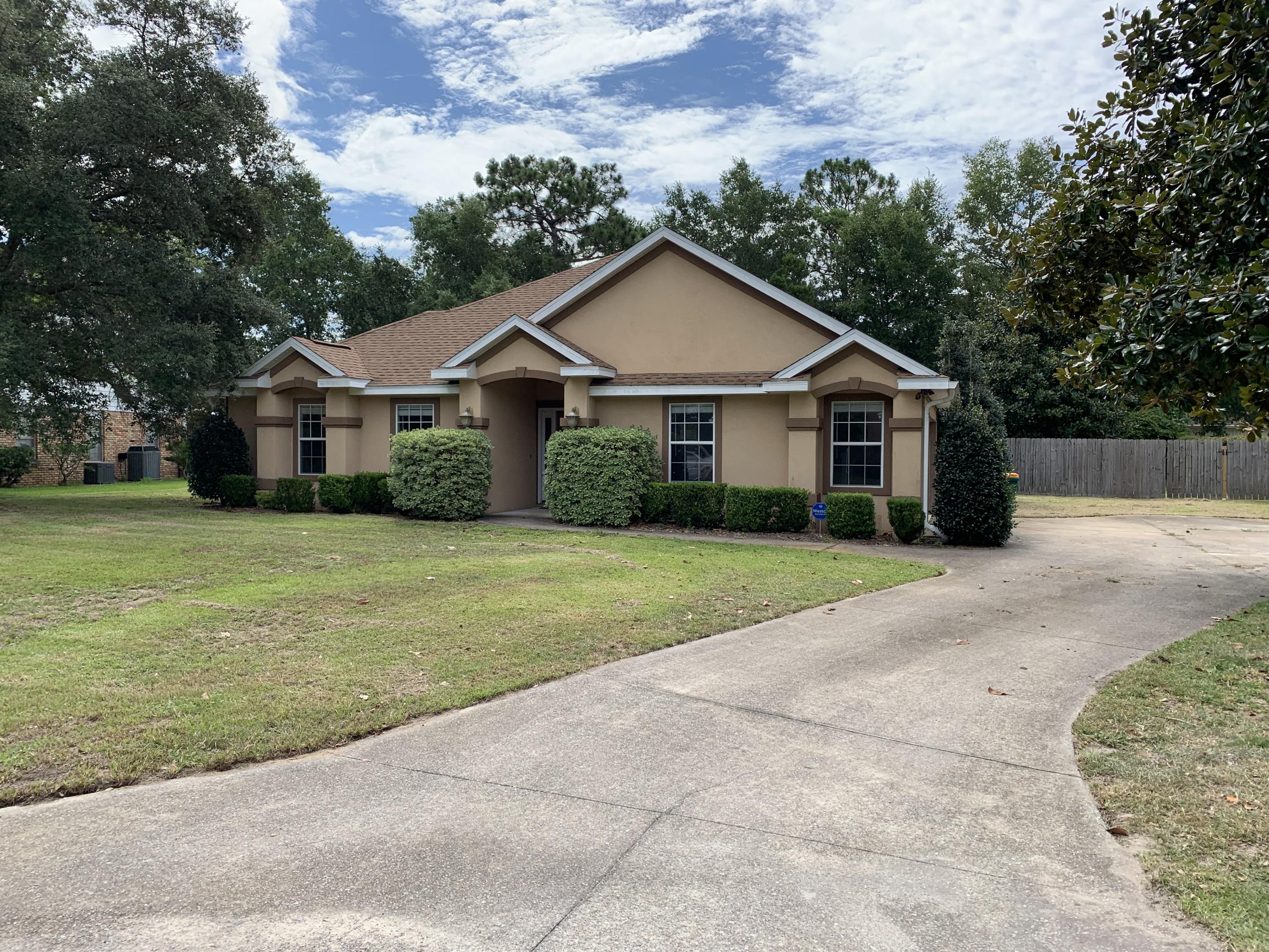 RAINTREE ESTATES - Residential Lease