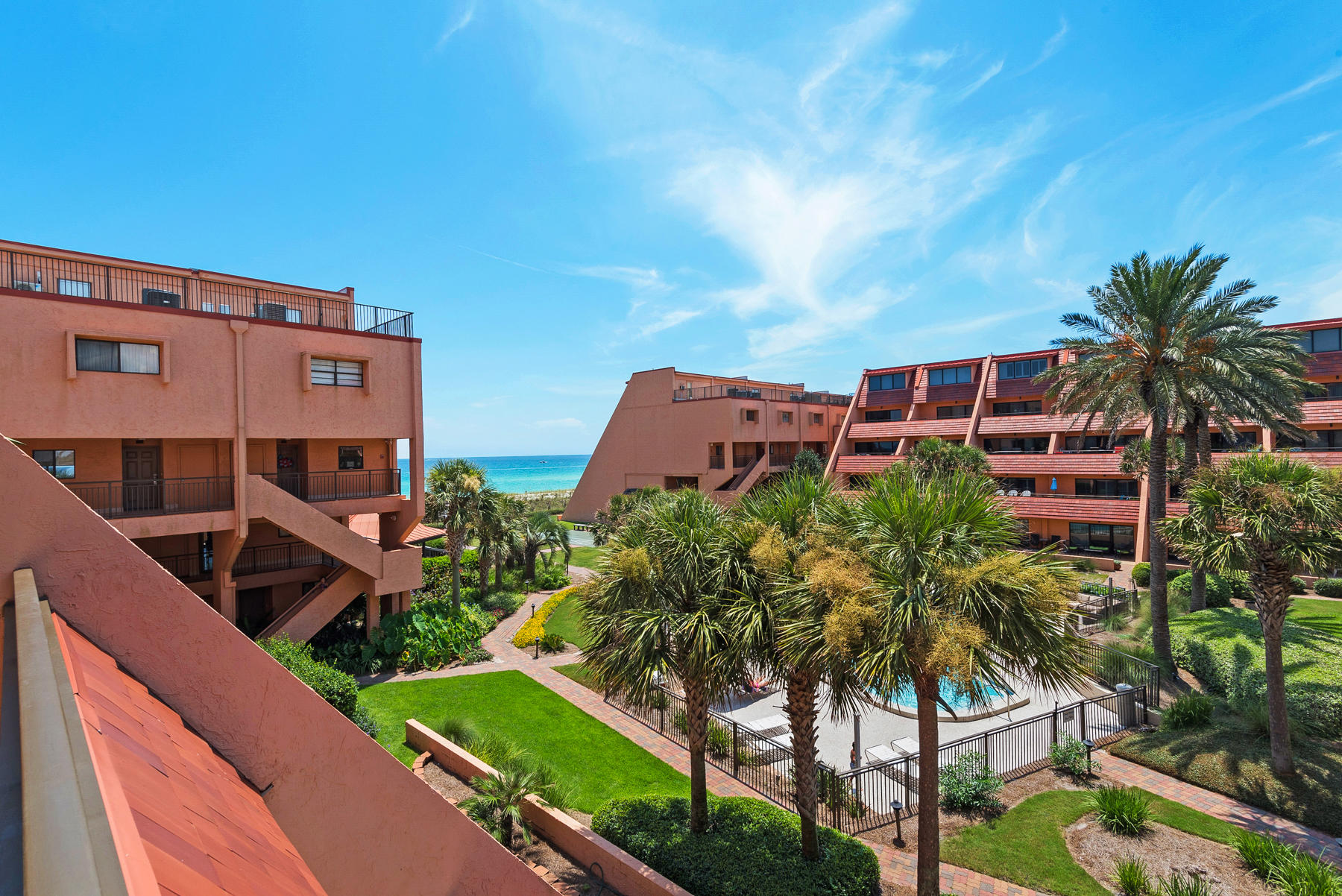 AEGEAN CONDO - Residential