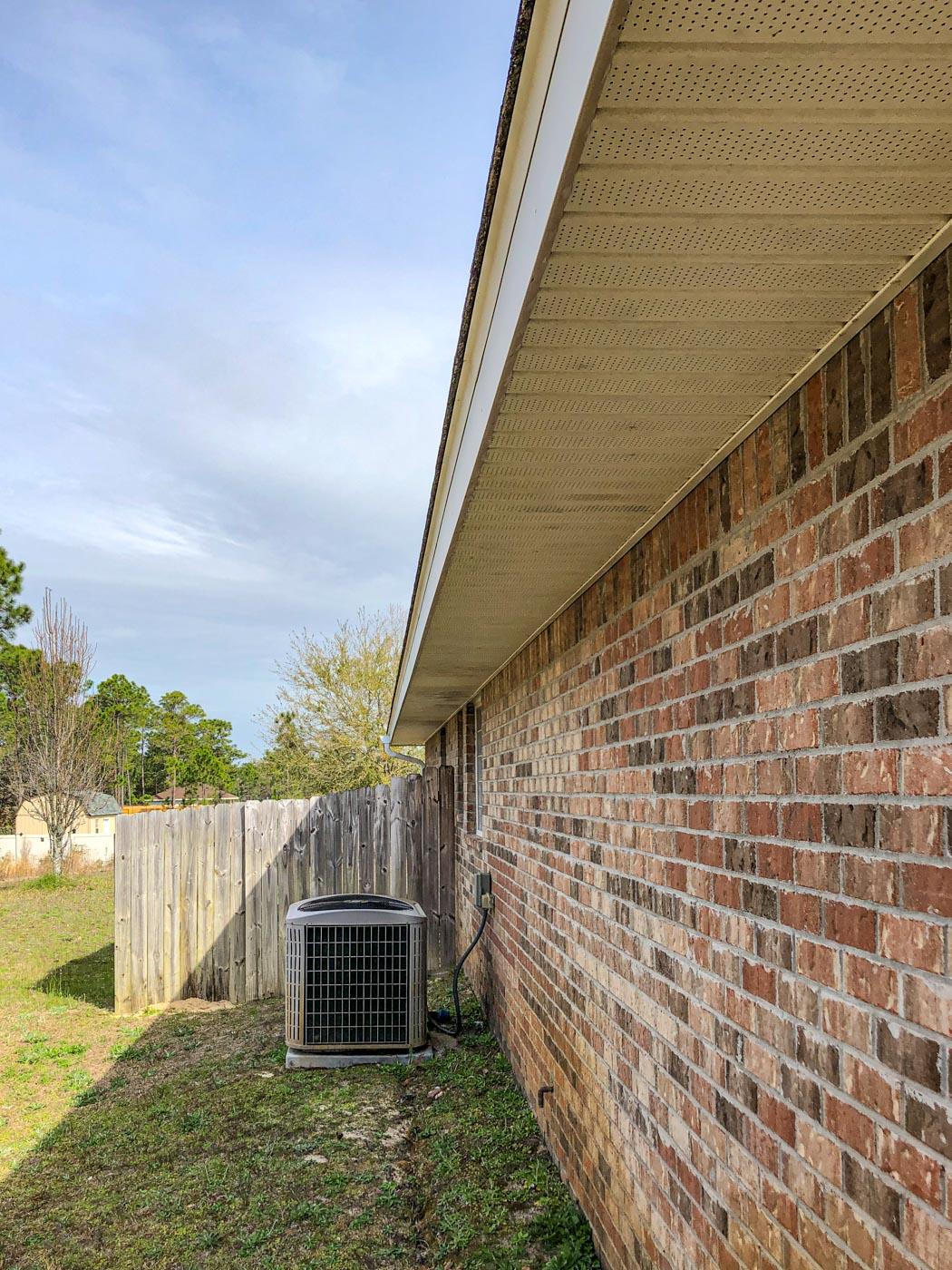CREETWOOD VILLAGE BLK C LOT3 AS DES IN OR 3187 PG 471 - Residential