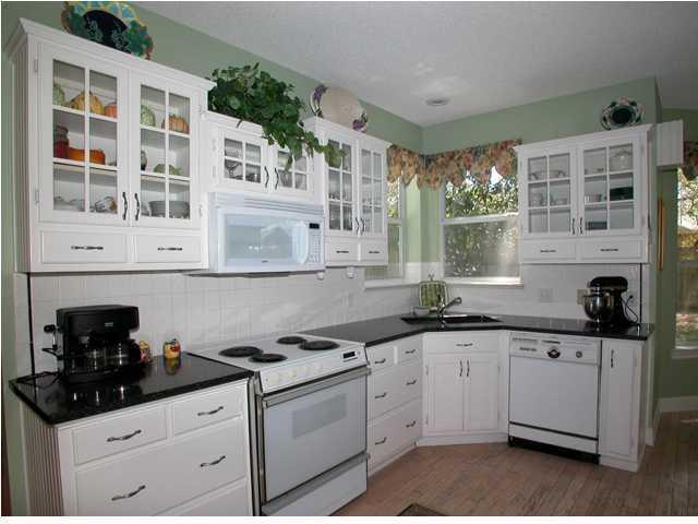 PARKWOOD ESTATES PH 2 BLUEWATER BAY - Residential Lease