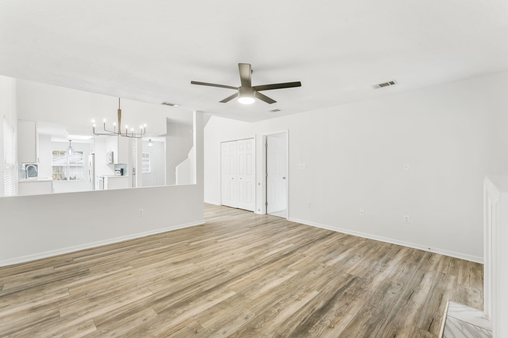 MAGNOLIA CREEK PHASE 1 - Residential Lease