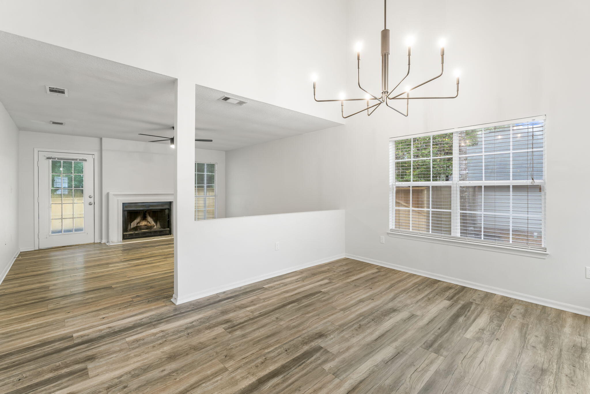 MAGNOLIA CREEK PHASE 1 - Residential Lease