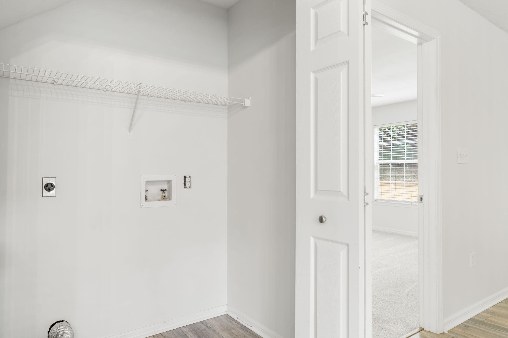 MAGNOLIA CREEK PHASE 1 - Residential Lease
