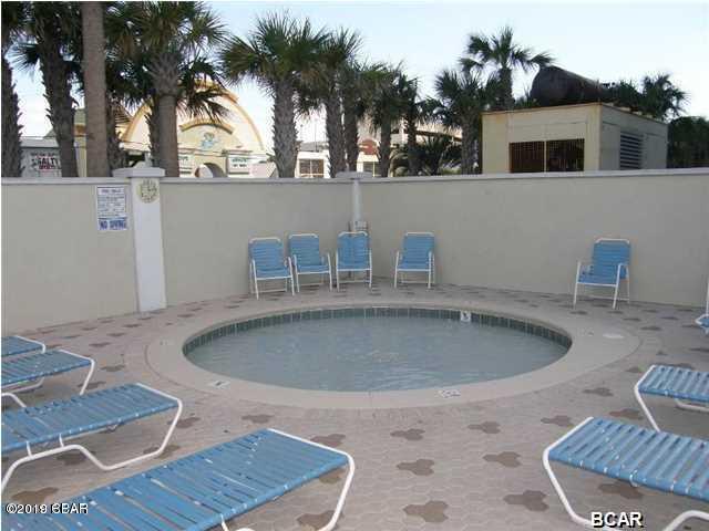 MAJESTIC BEACH TOWERS I - Residential