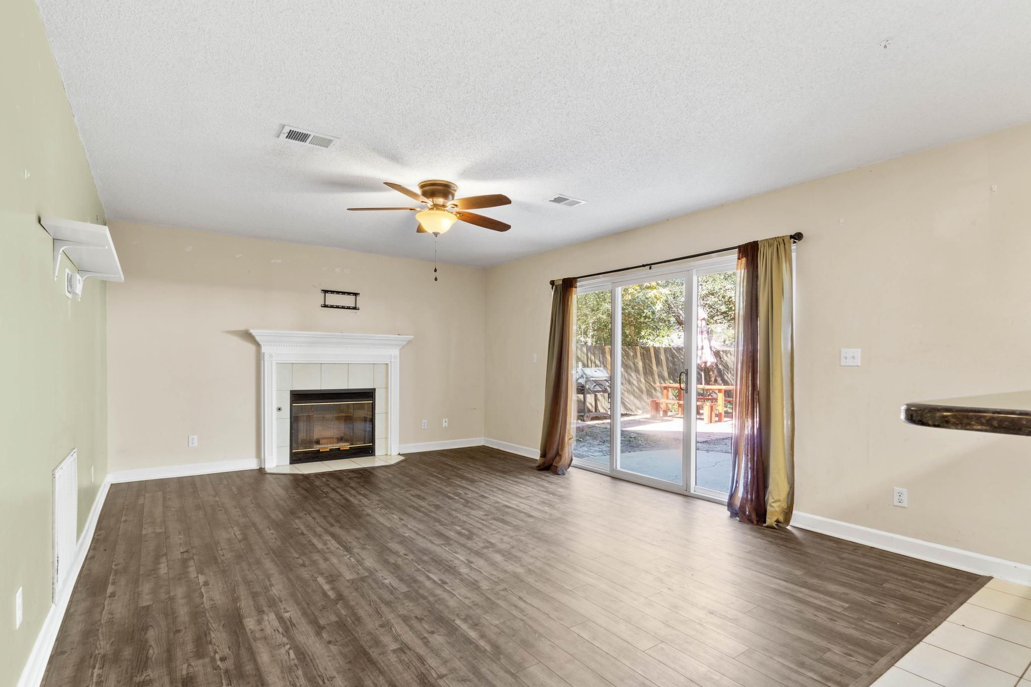 FOREST COVE 1ST ADDN - Residential
