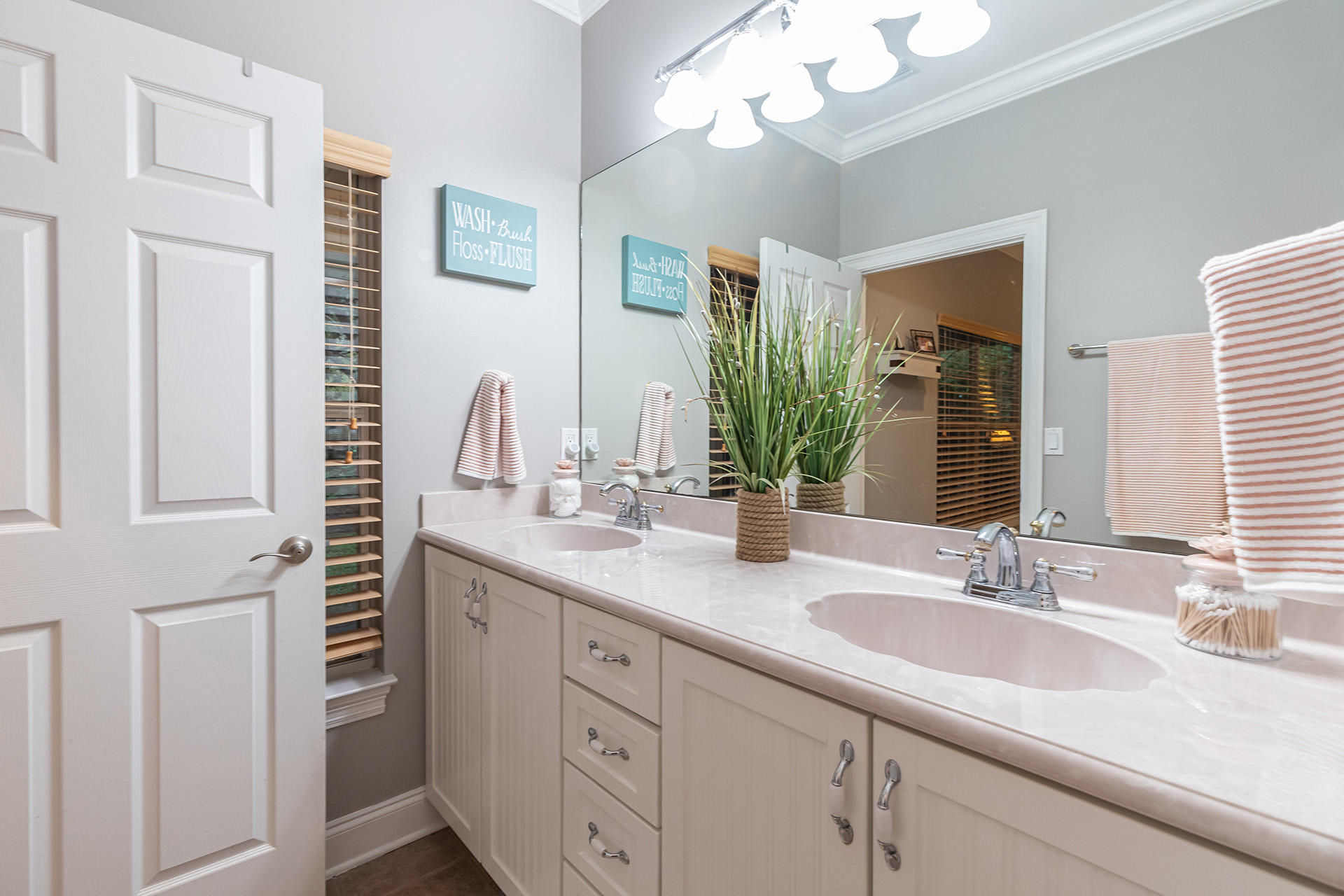 SOUTHWIND PH 3 Unit 1 - Residential