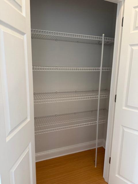 WALTON OAKS - Residential Lease