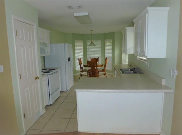 HAMPTON RIDGE ESTATES - Residential Lease