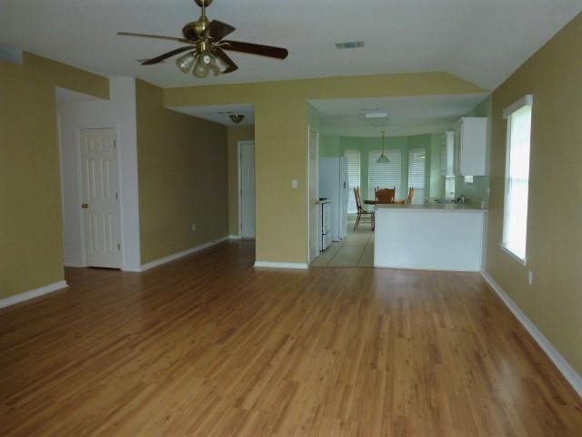 HAMPTON RIDGE ESTATES - Residential Lease