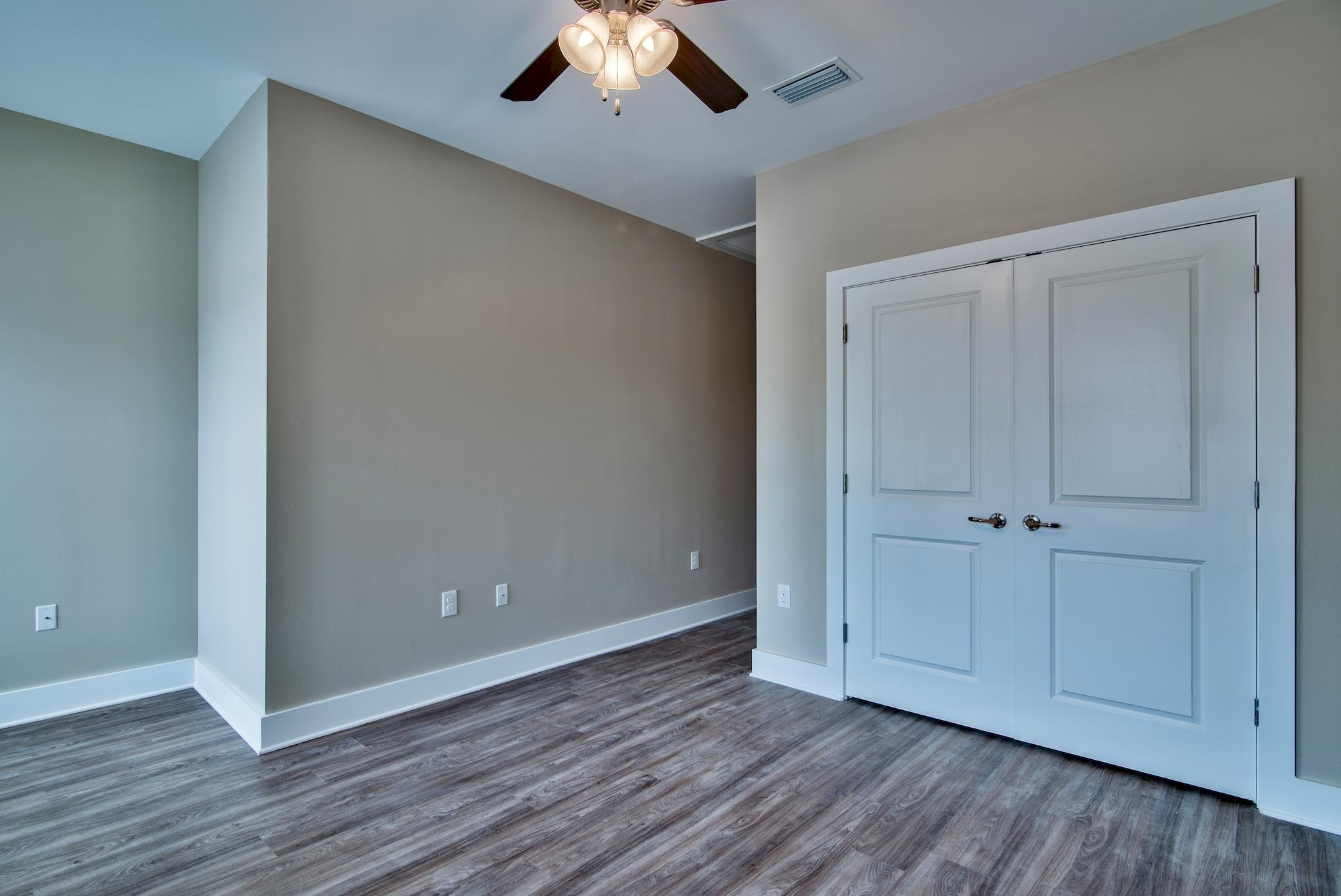 VERANDAS AT FREEPORT - Residential