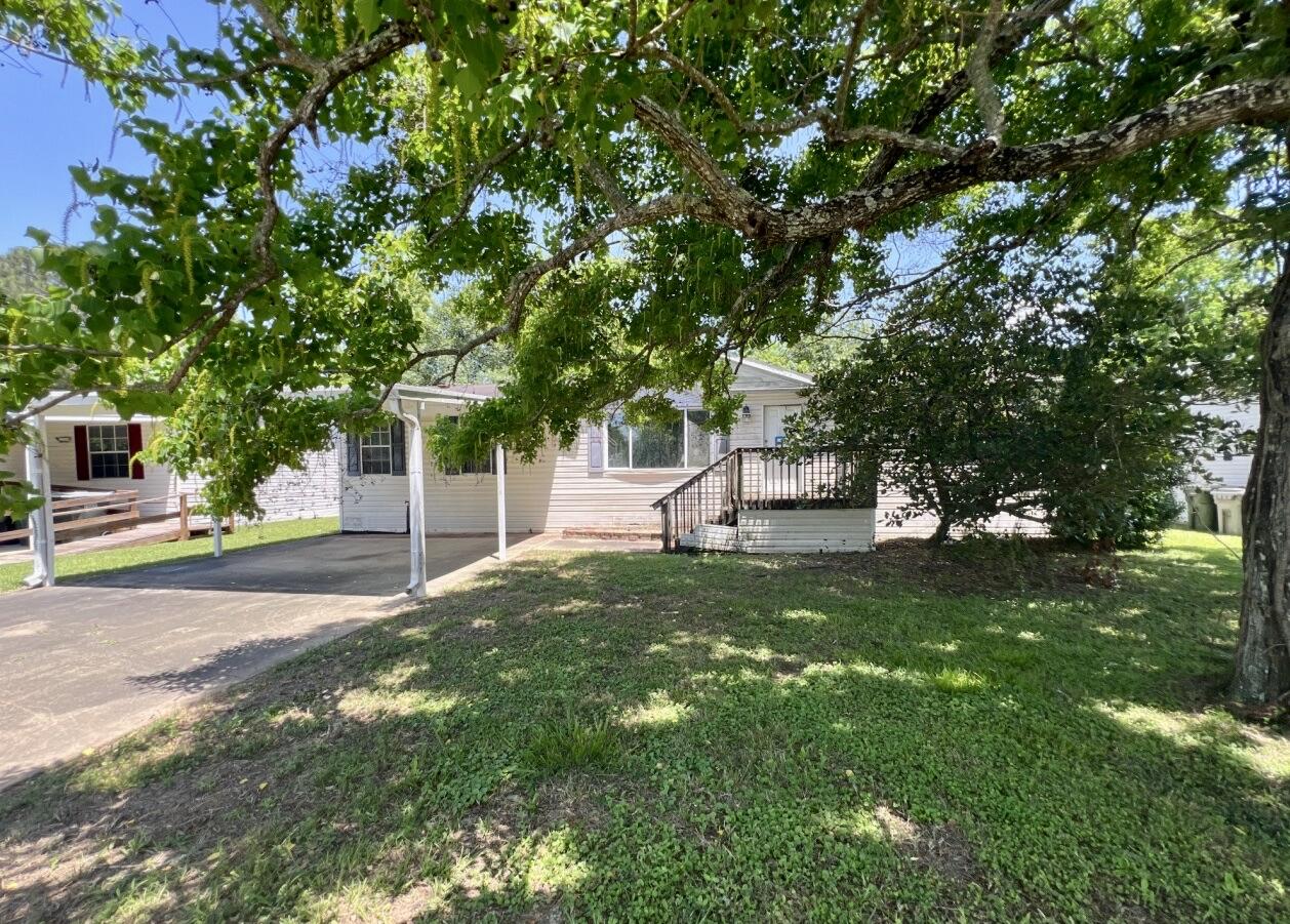 BAREFOOT ESTATES - Residential