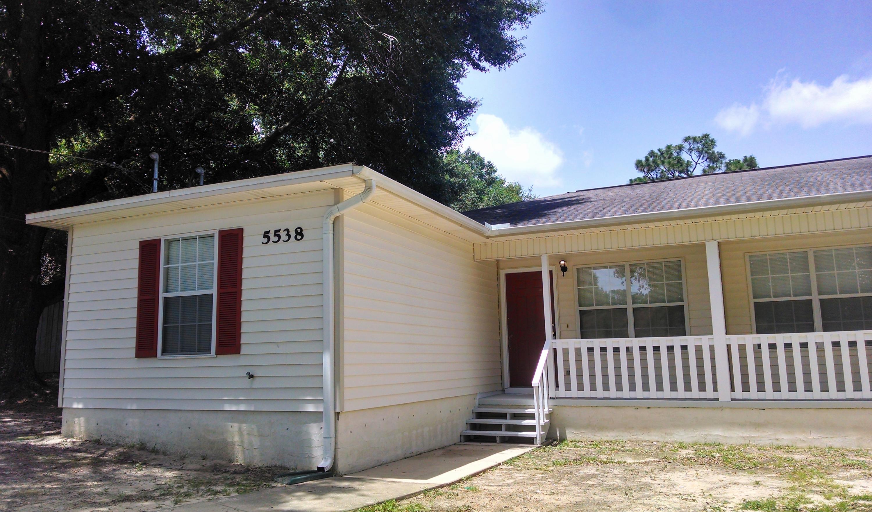 Metes & Bounds Aurora Duplex - Residential Lease