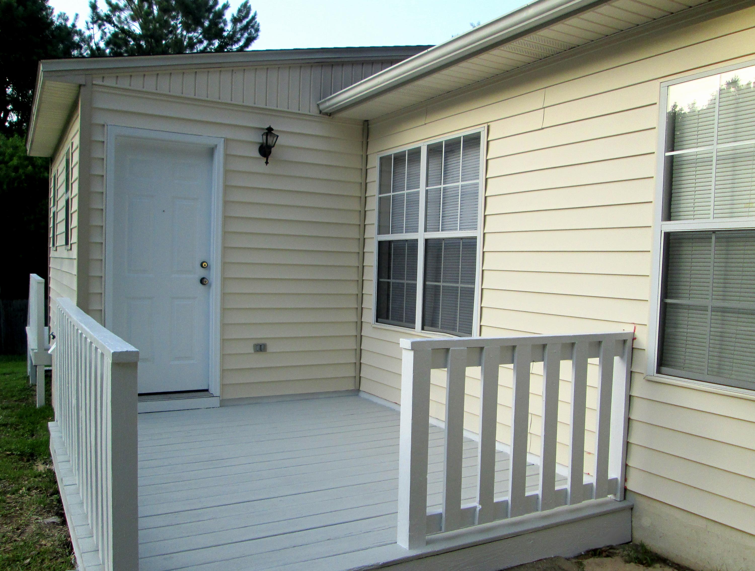 Metes & Bounds Aurora Duplex - Residential Lease